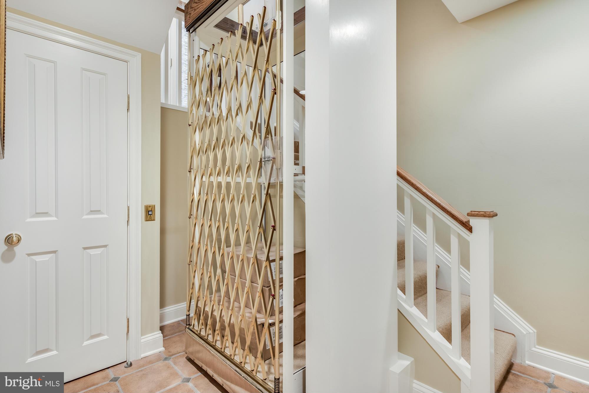 CHESAPEAKE LANDING - Residential