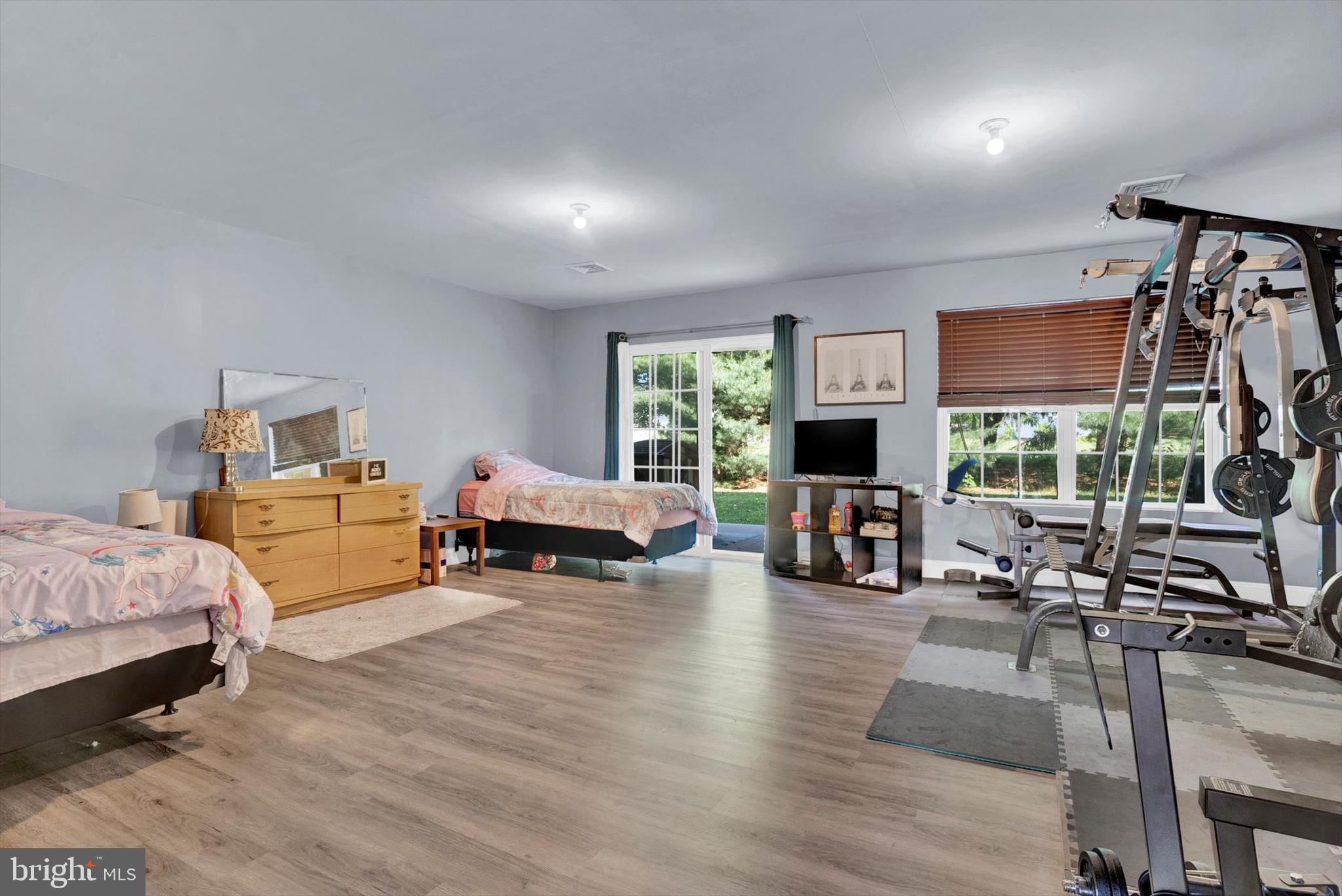 PARKSIDE TOWNHOMES - Residential