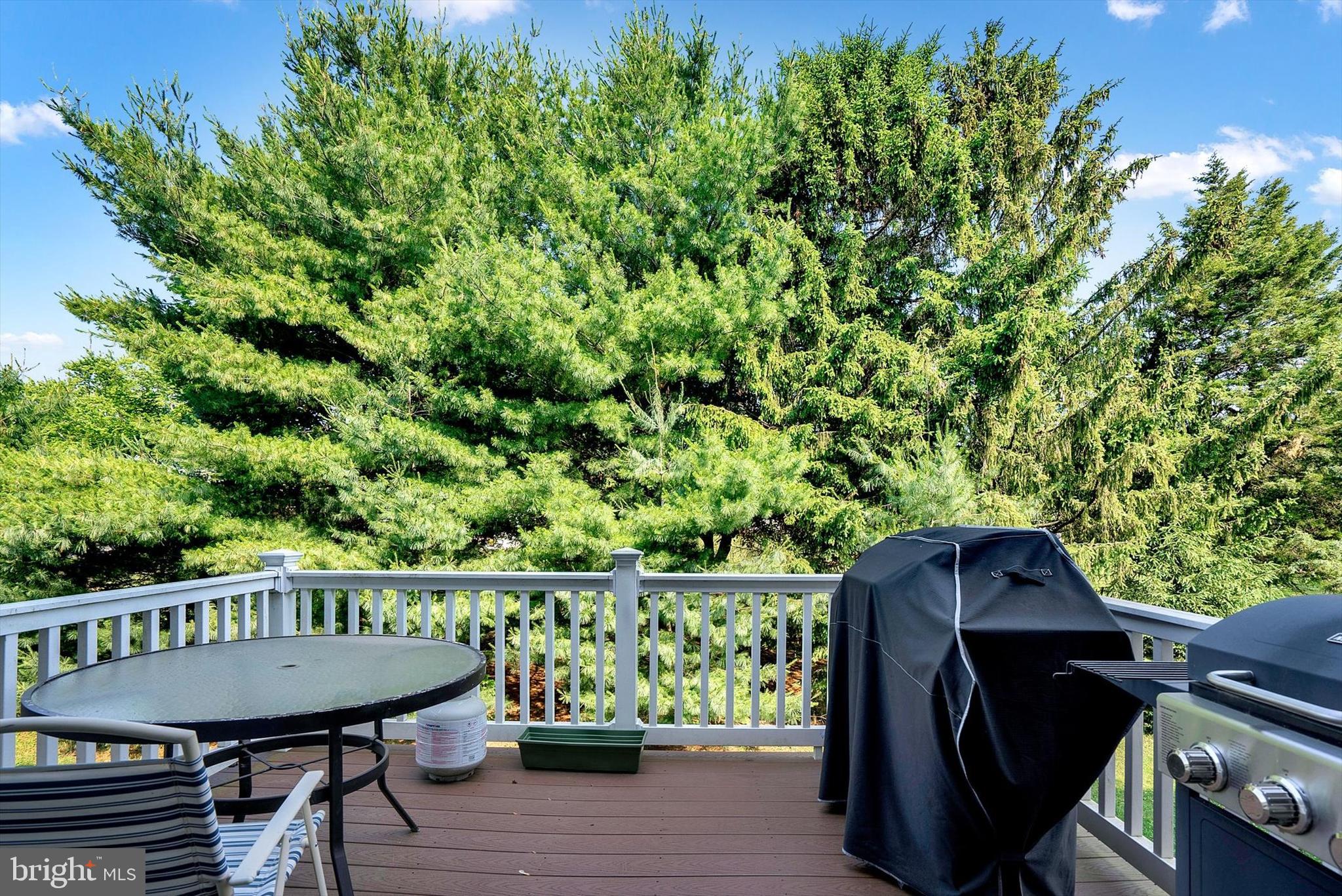 PARKSIDE TOWNHOMES - Residential