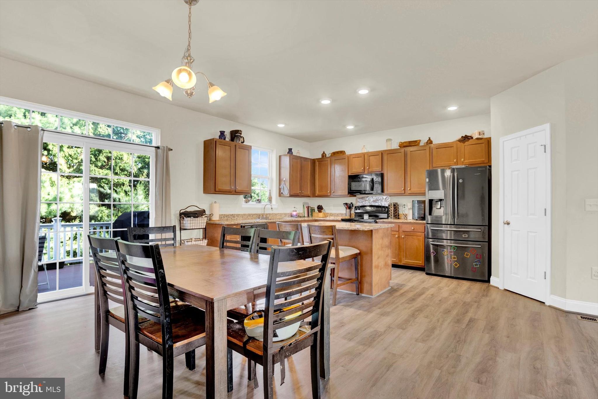 PARKSIDE TOWNHOMES - Residential