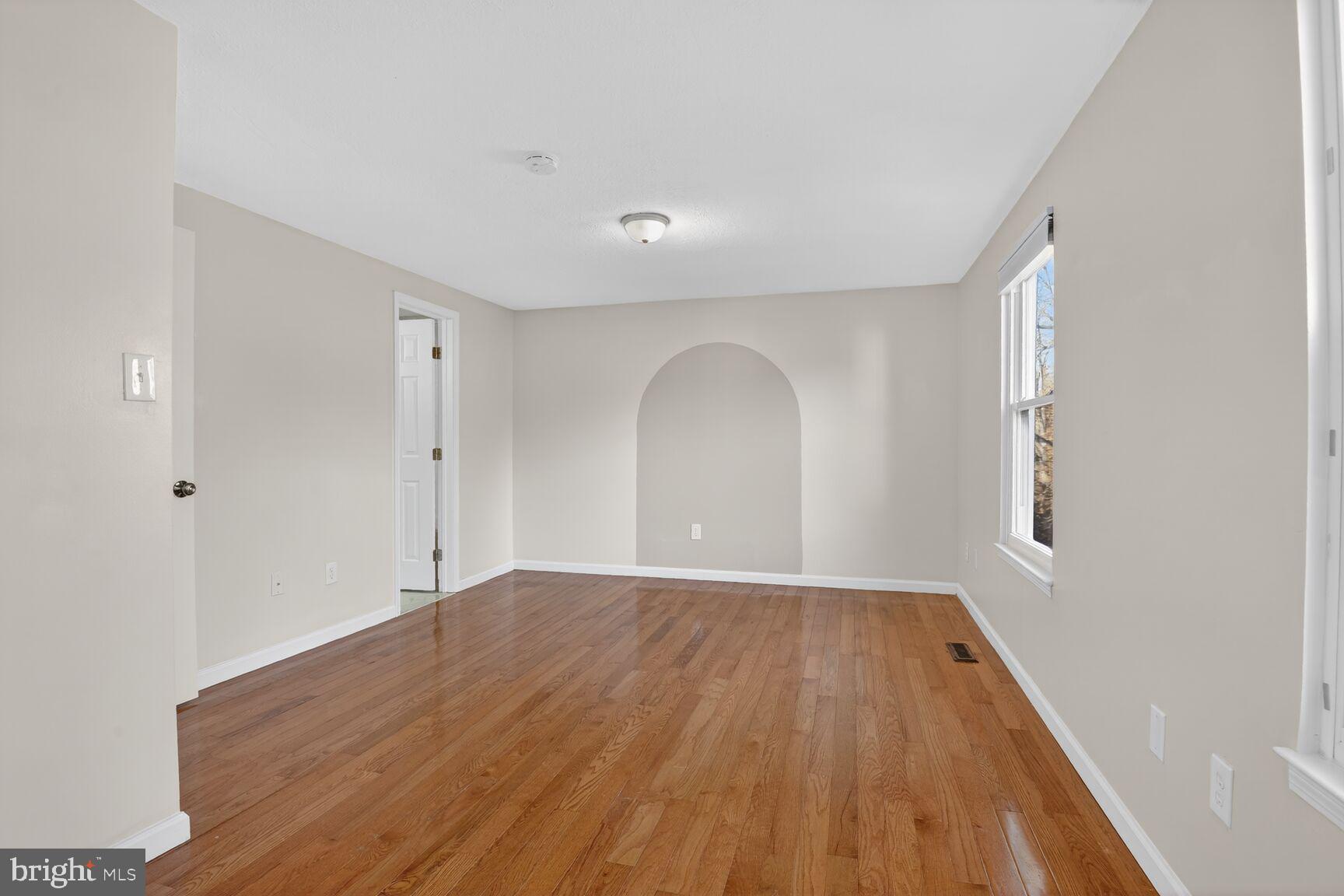 LONDON COMMONS - Residential