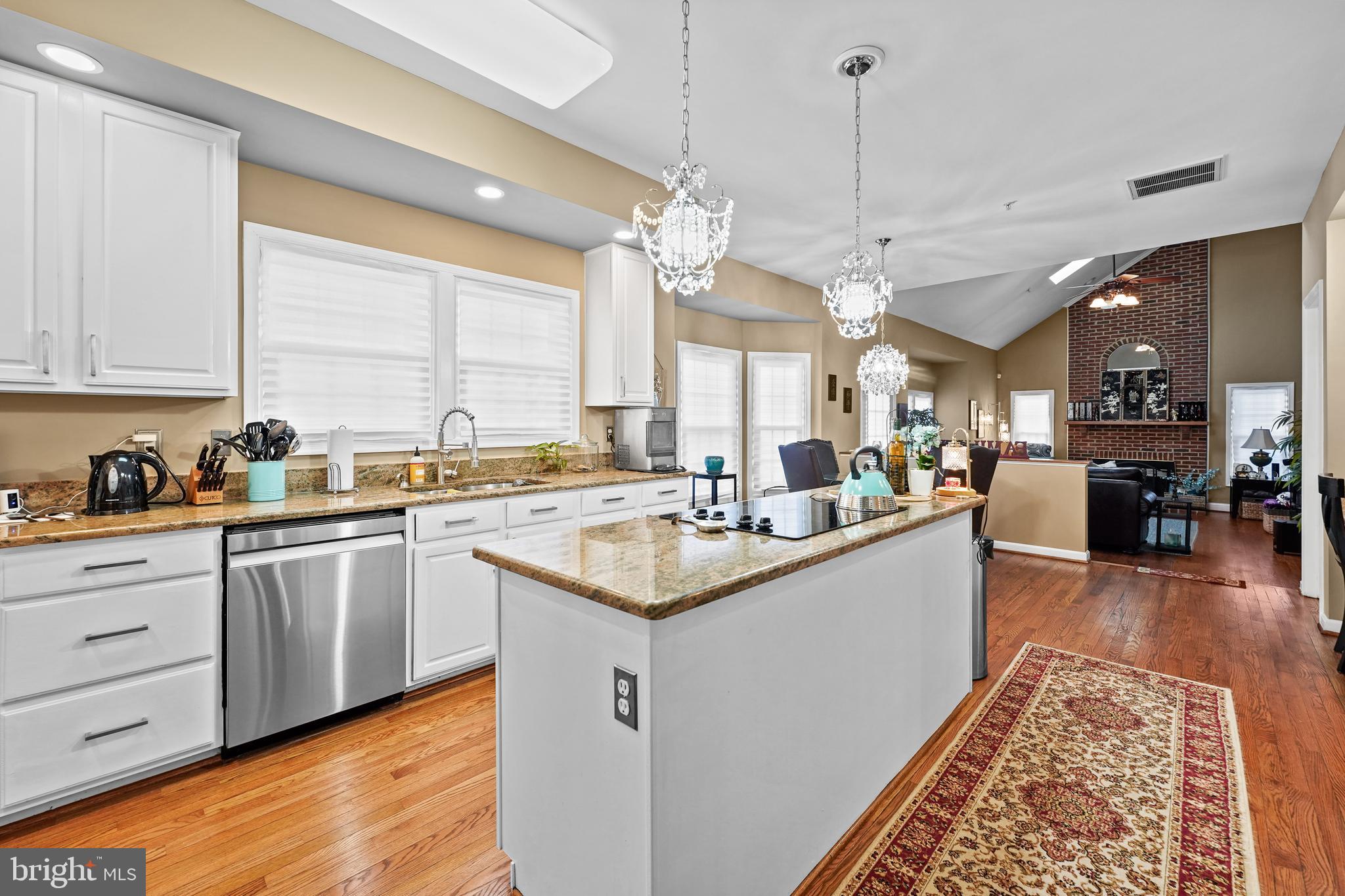 WOODMORE SOUTH - Residential