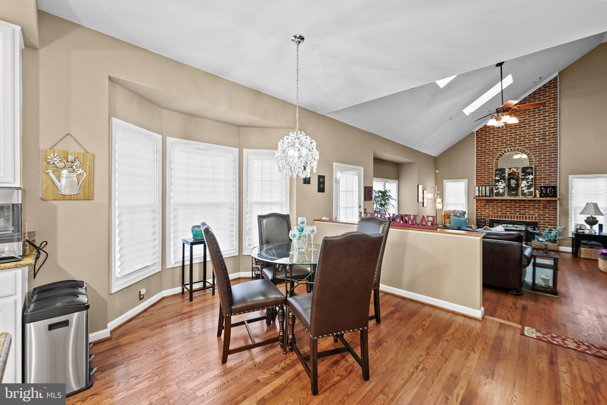 WOODMORE SOUTH - Residential