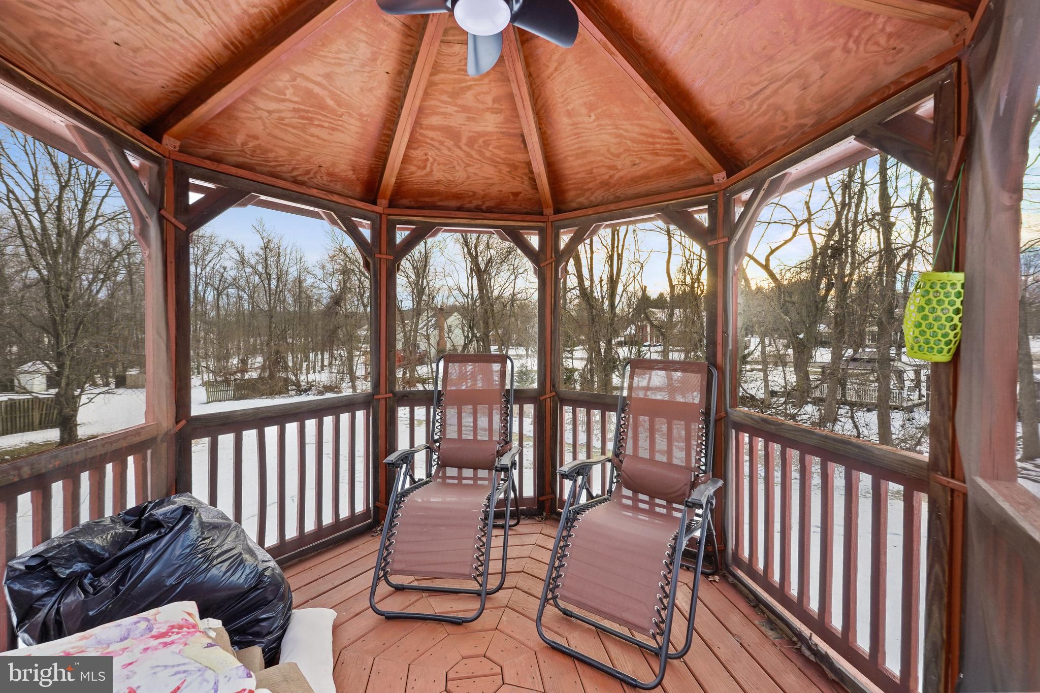 WOODMORE SOUTH - Residential