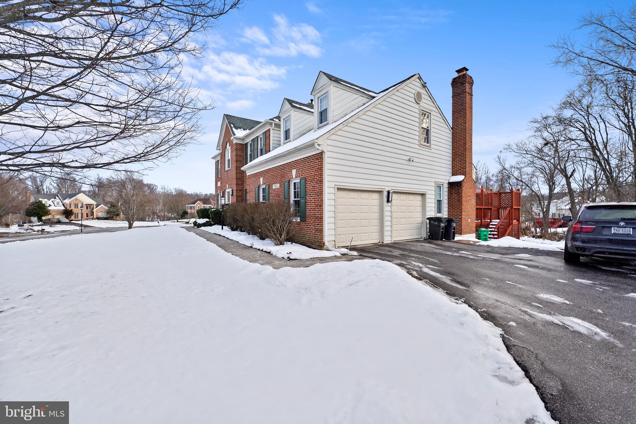 WOODMORE SOUTH - Residential