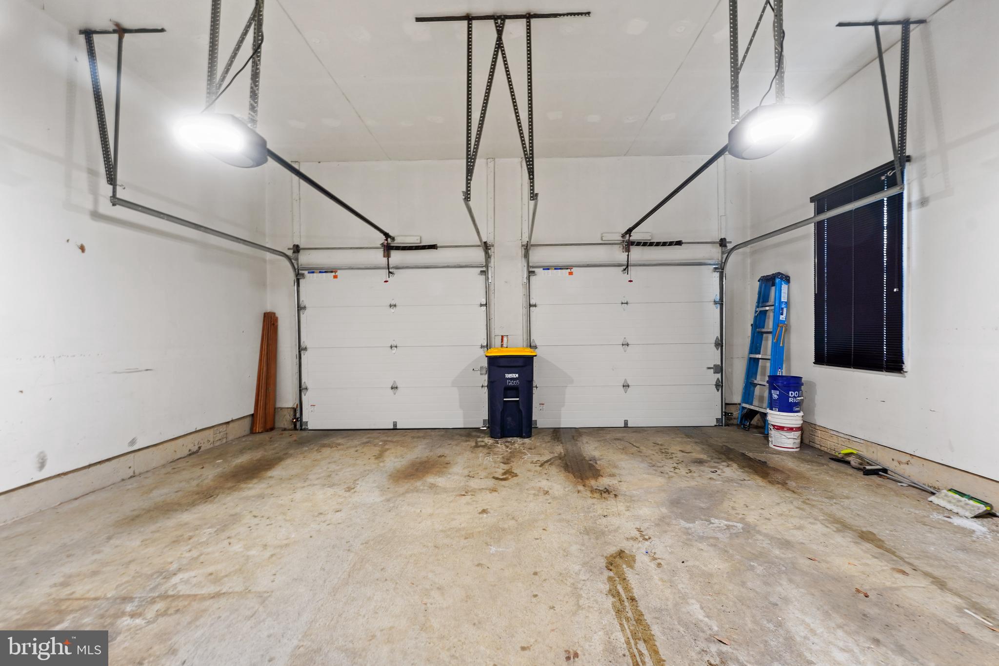 WOODMORE SOUTH - Residential