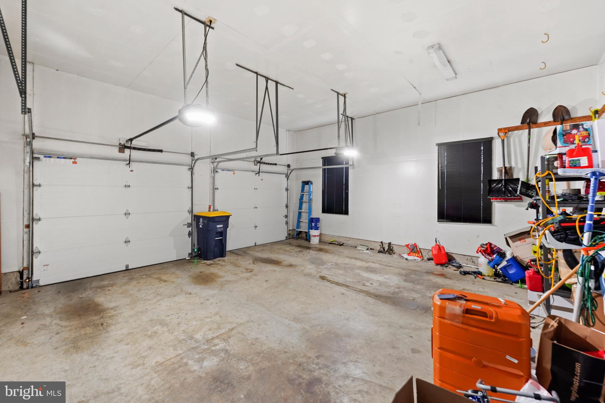 WOODMORE SOUTH - Residential