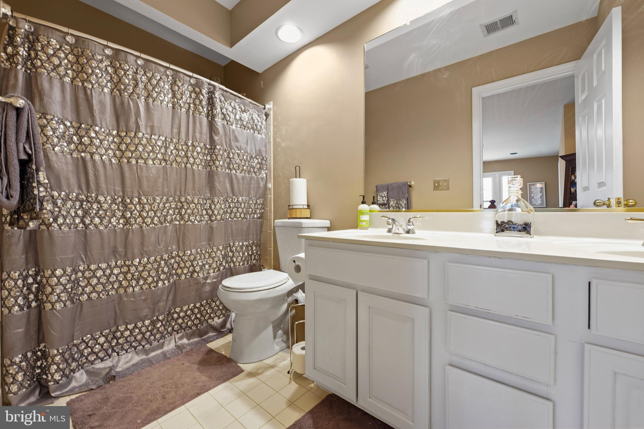 WOODMORE SOUTH - Residential