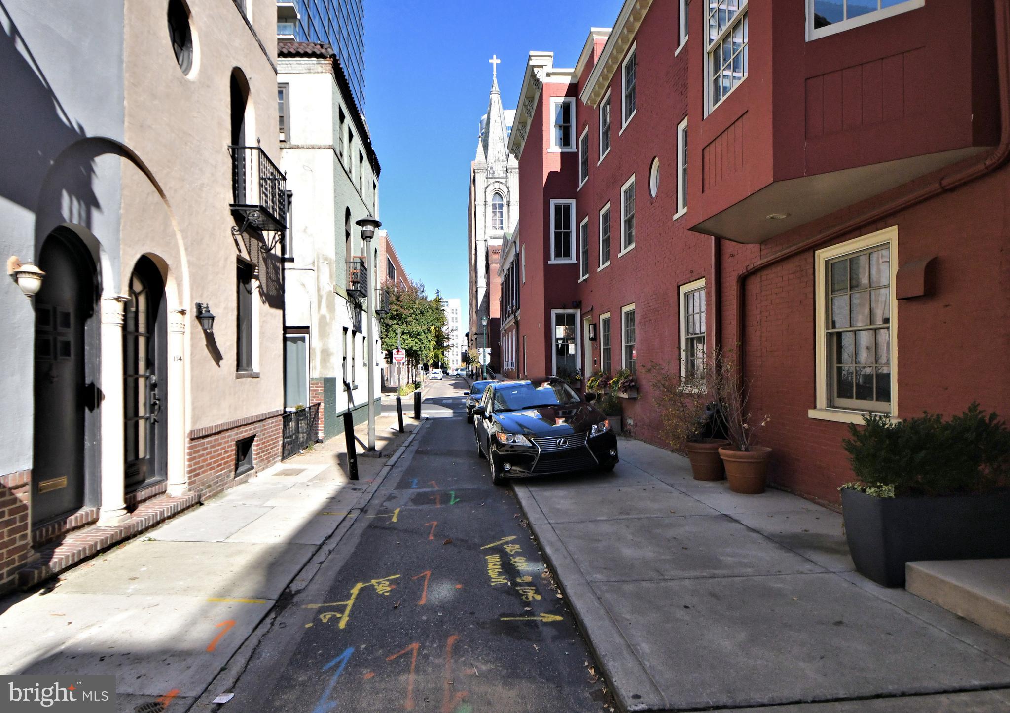 2110 SANSOM STREET 12