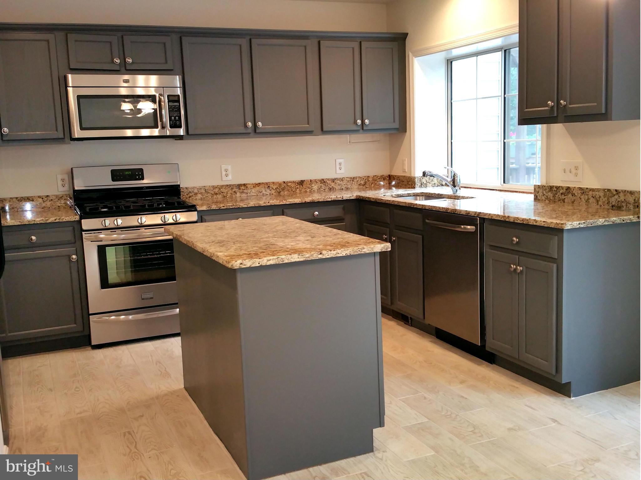 PARKWAY PLAZA - Residential