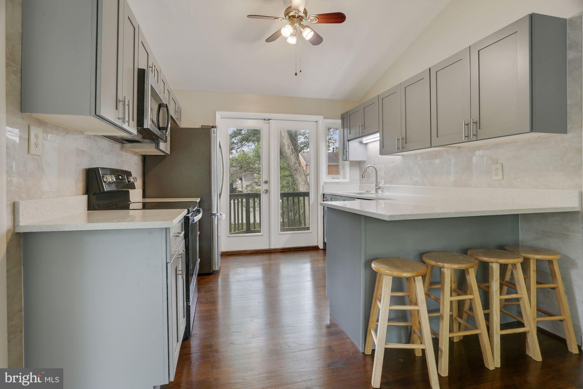 ROSEMONT - Residential Lease