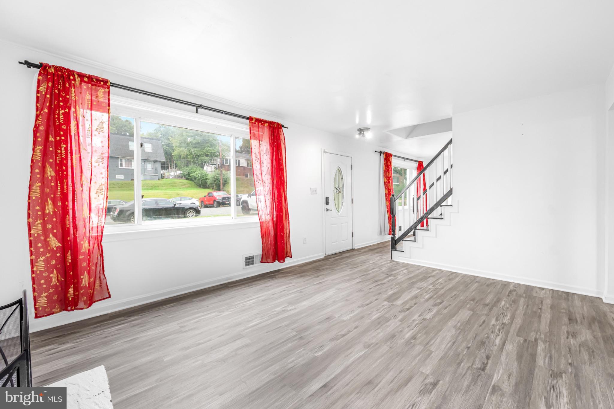 5609 ELBERTON COURT