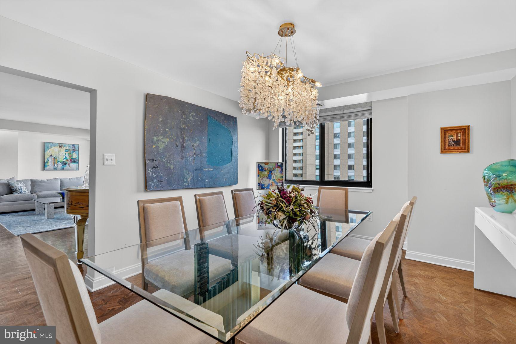 CHEVY CHASE - Residential