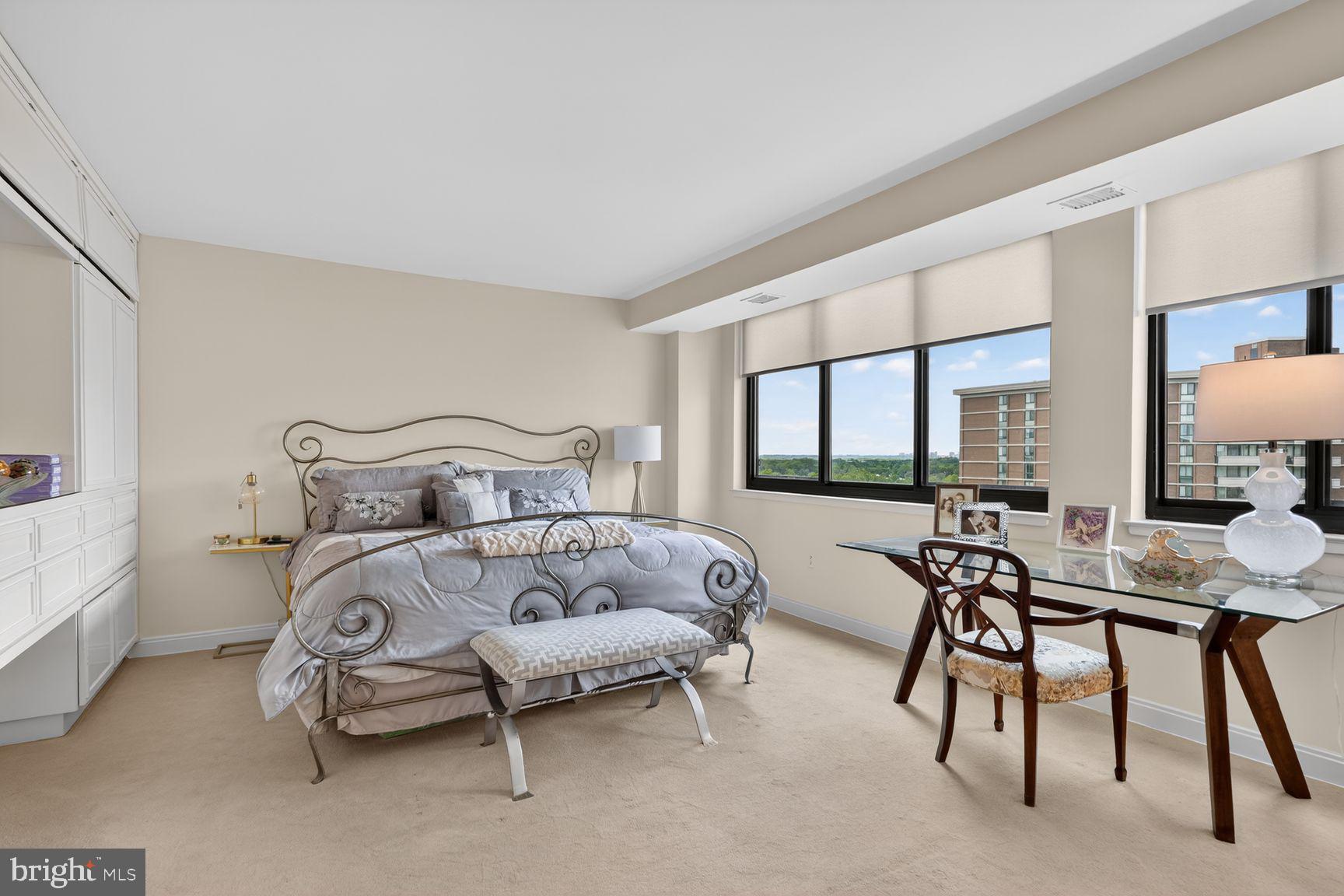 CHEVY CHASE - Residential