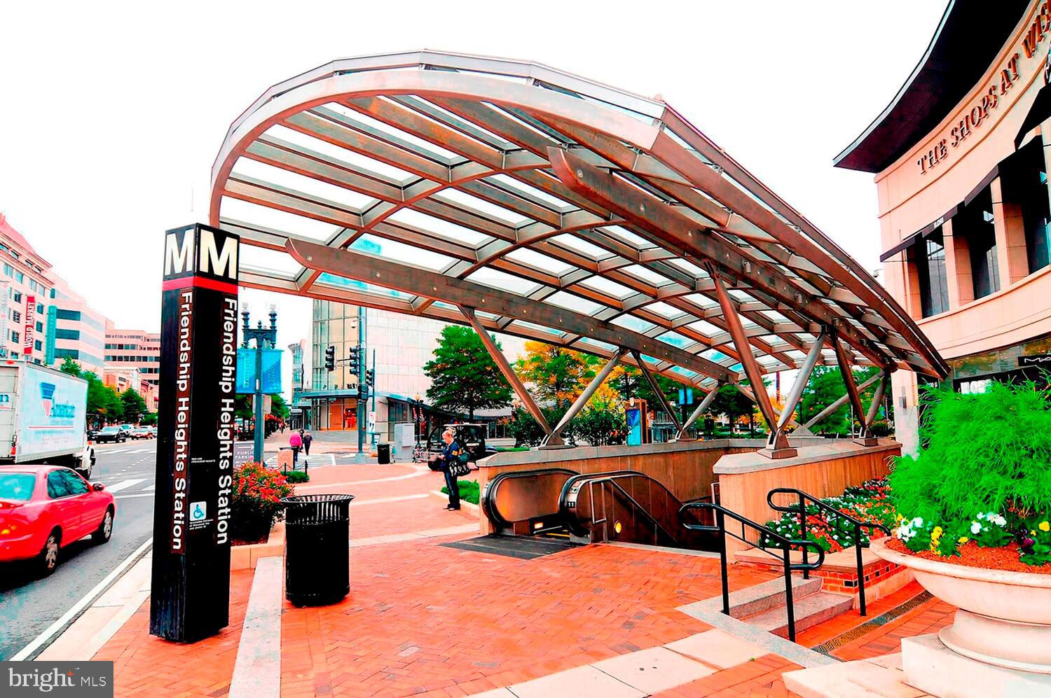 CHEVY CHASE - Residential