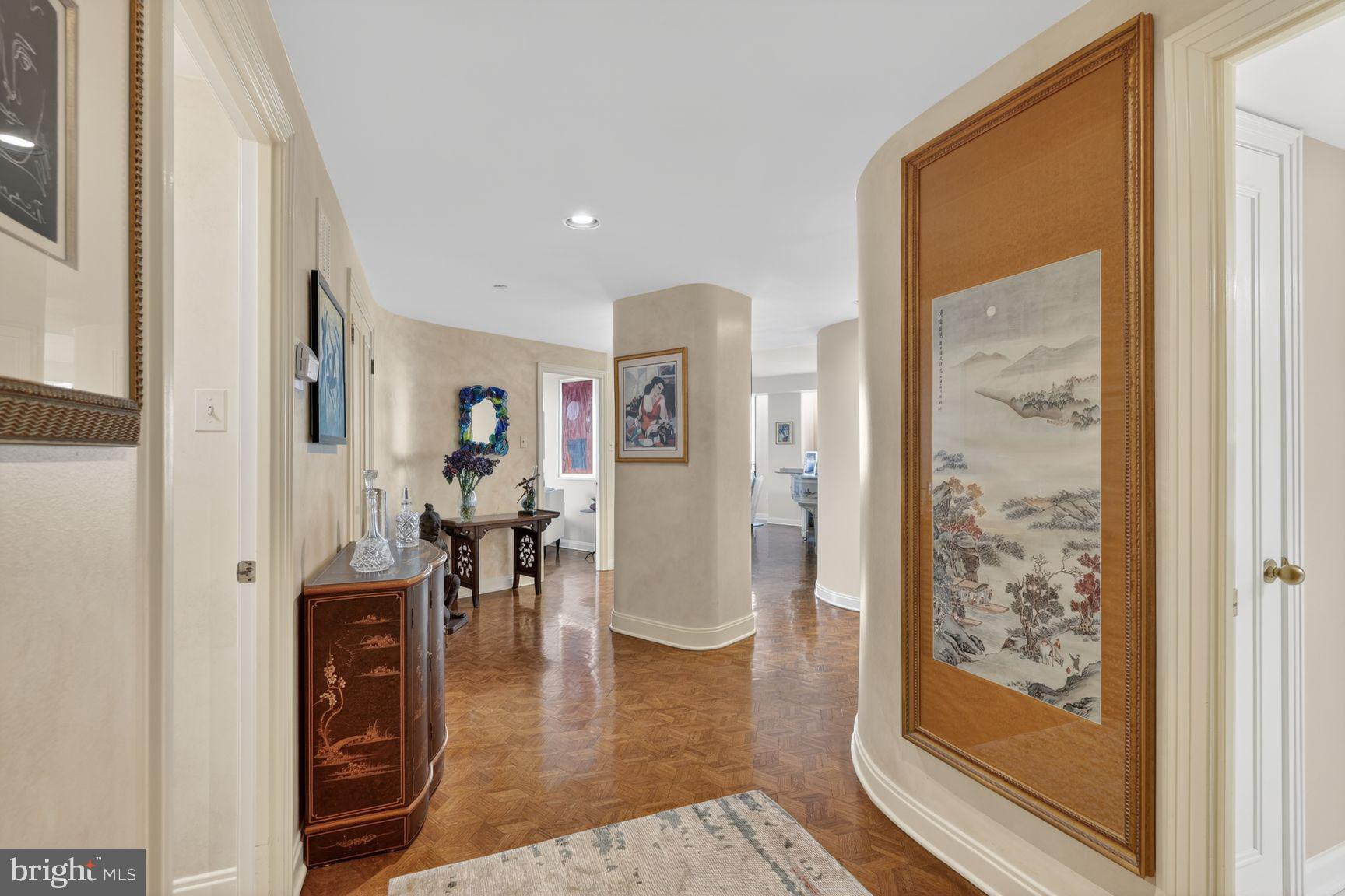 CHEVY CHASE - Residential