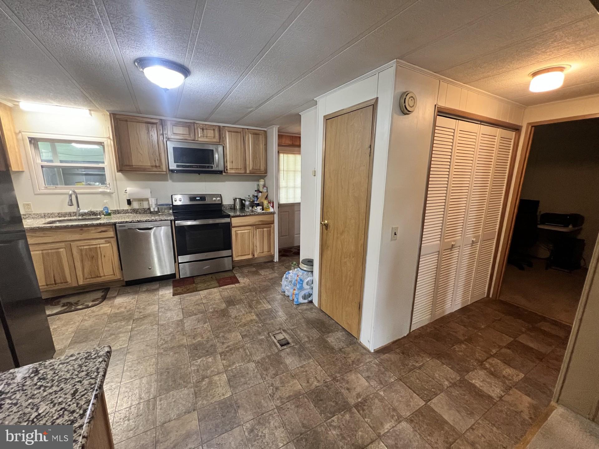 GREEN HILL MHP - Residential