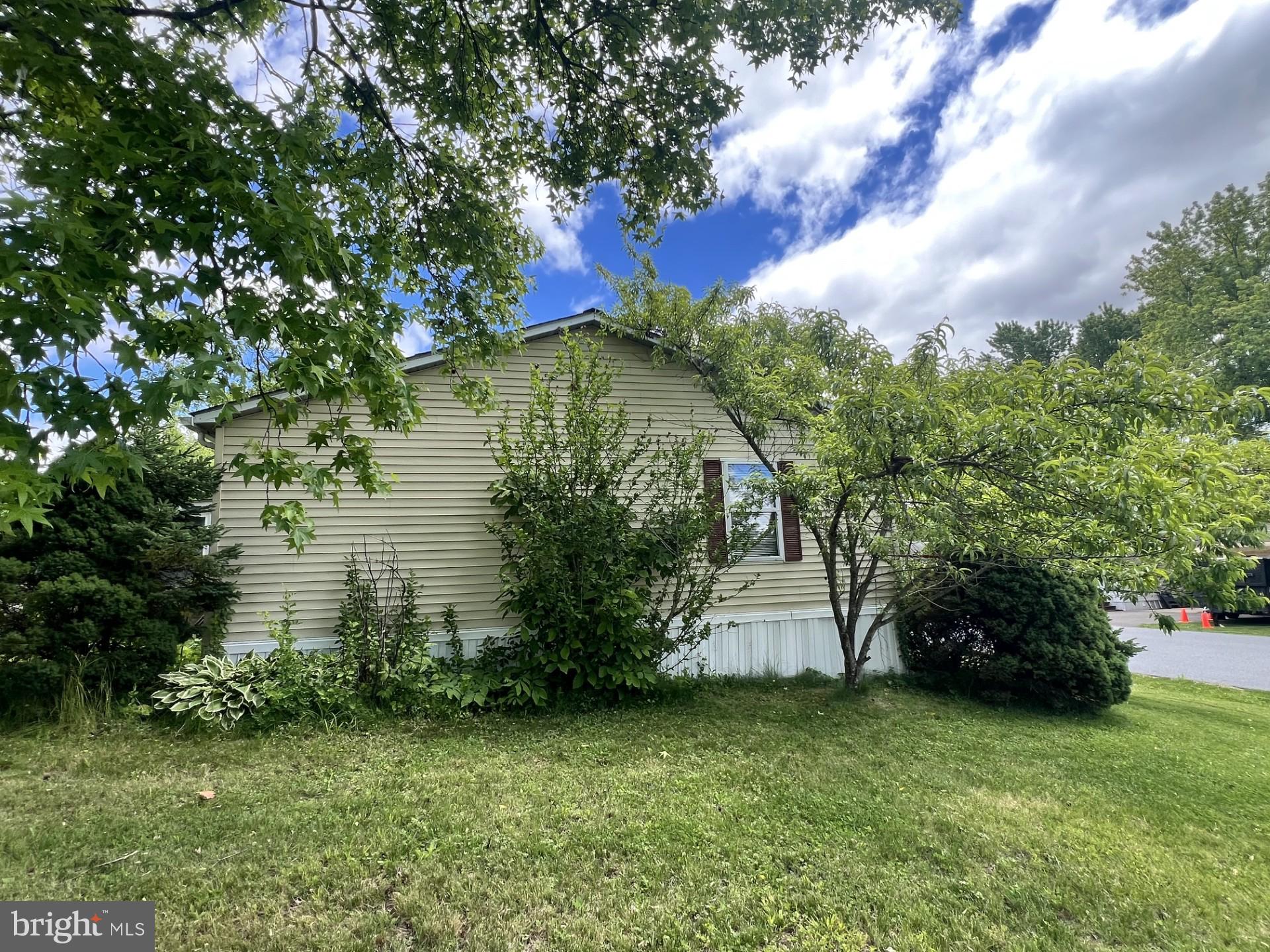GREEN HILL MHP - Residential