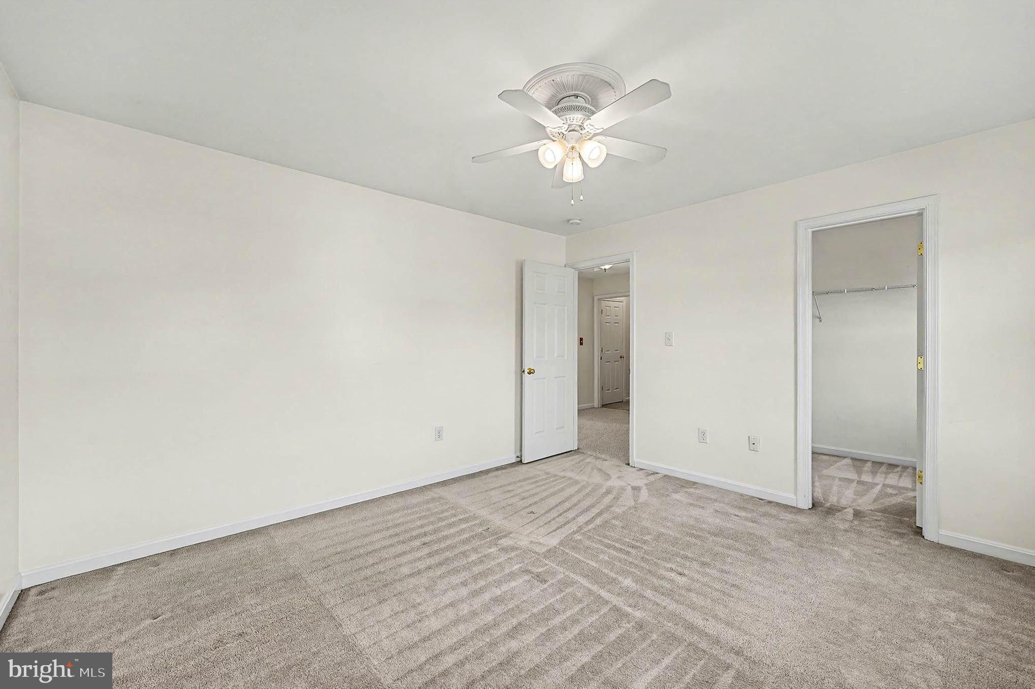 RIVER MEADOWS - Residential