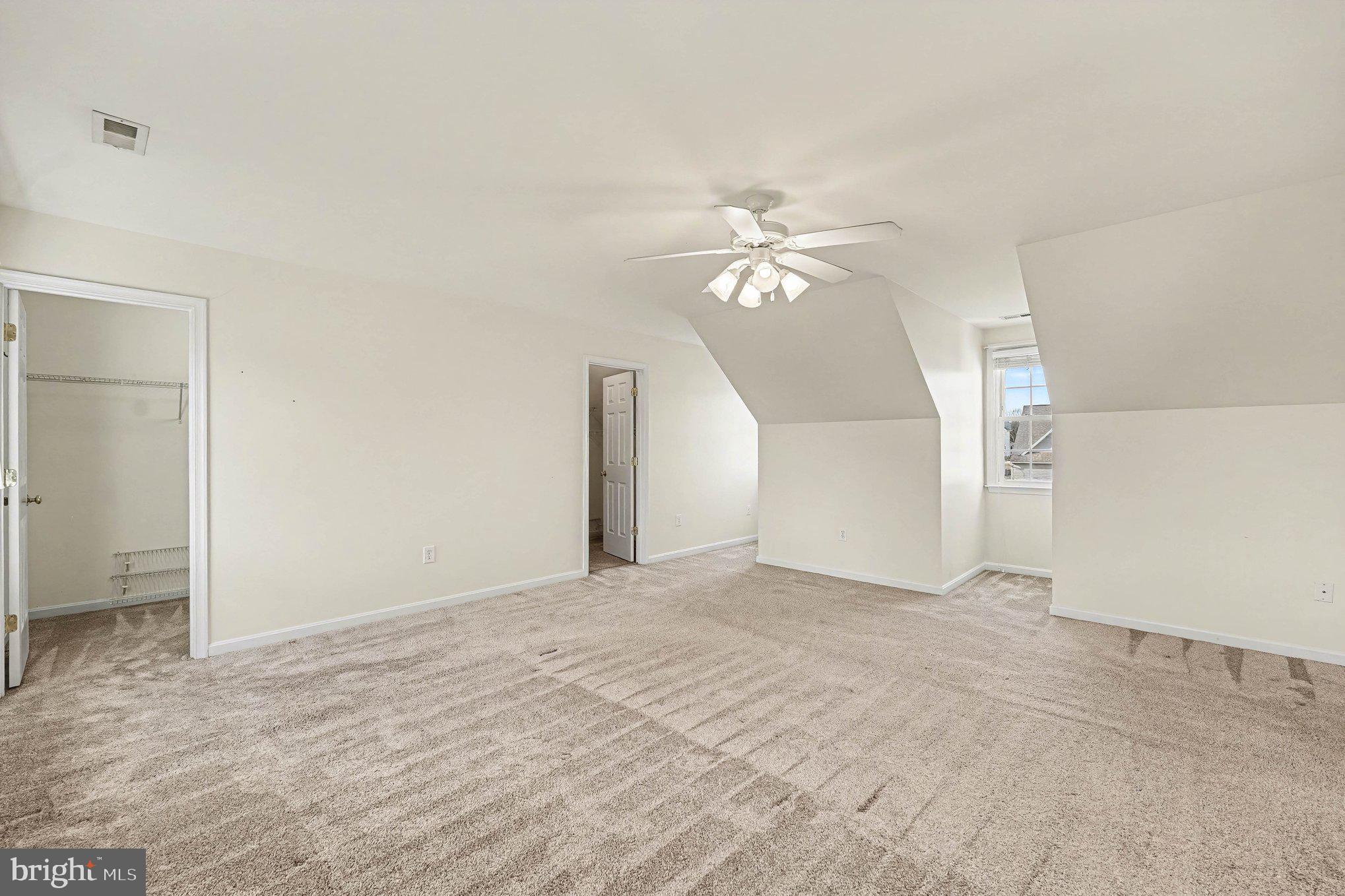 RIVER MEADOWS - Residential