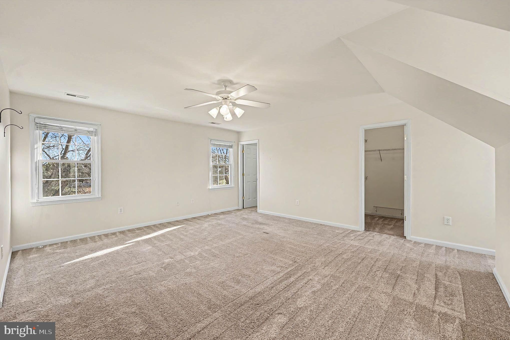 RIVER MEADOWS - Residential