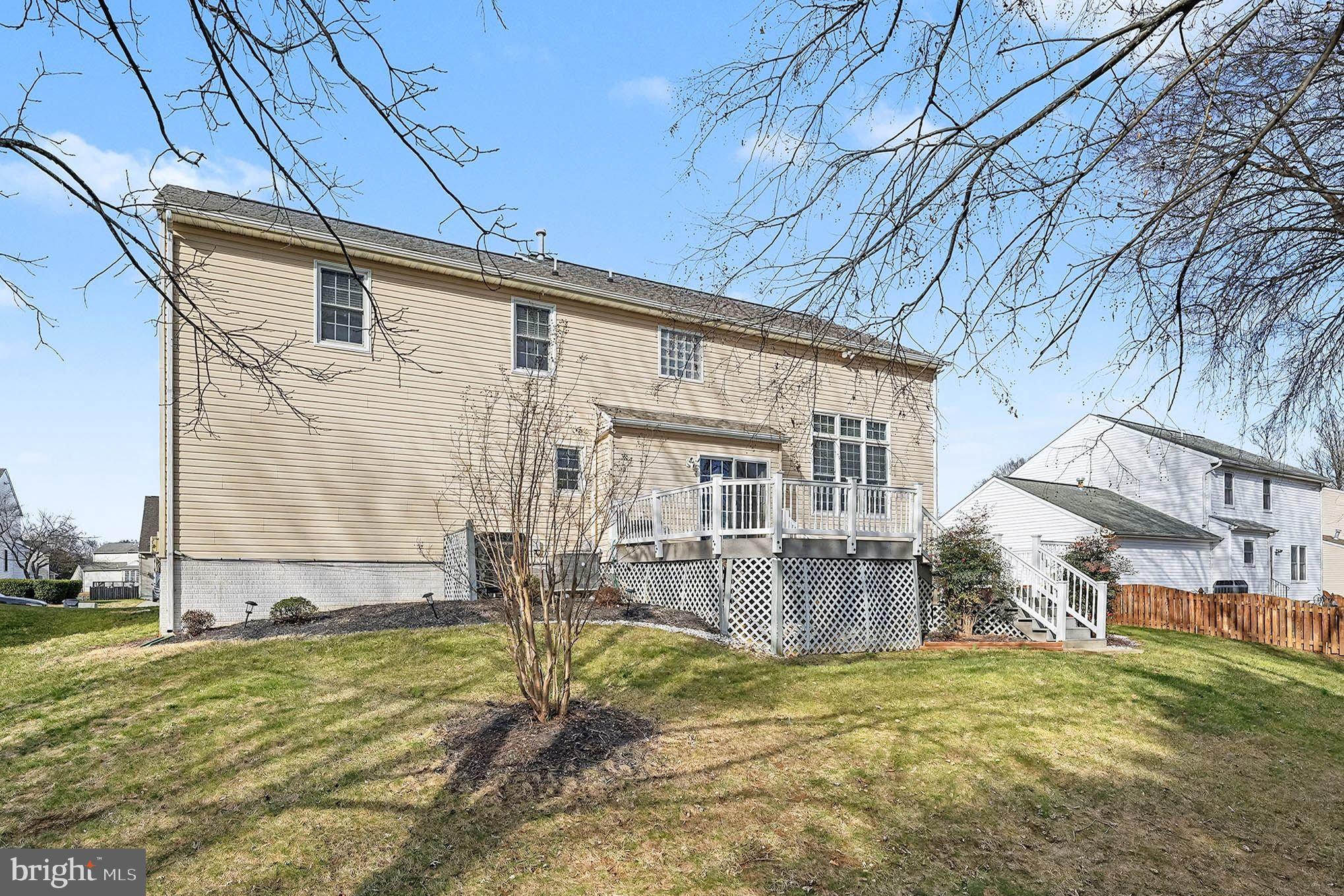 RIVER MEADOWS - Residential