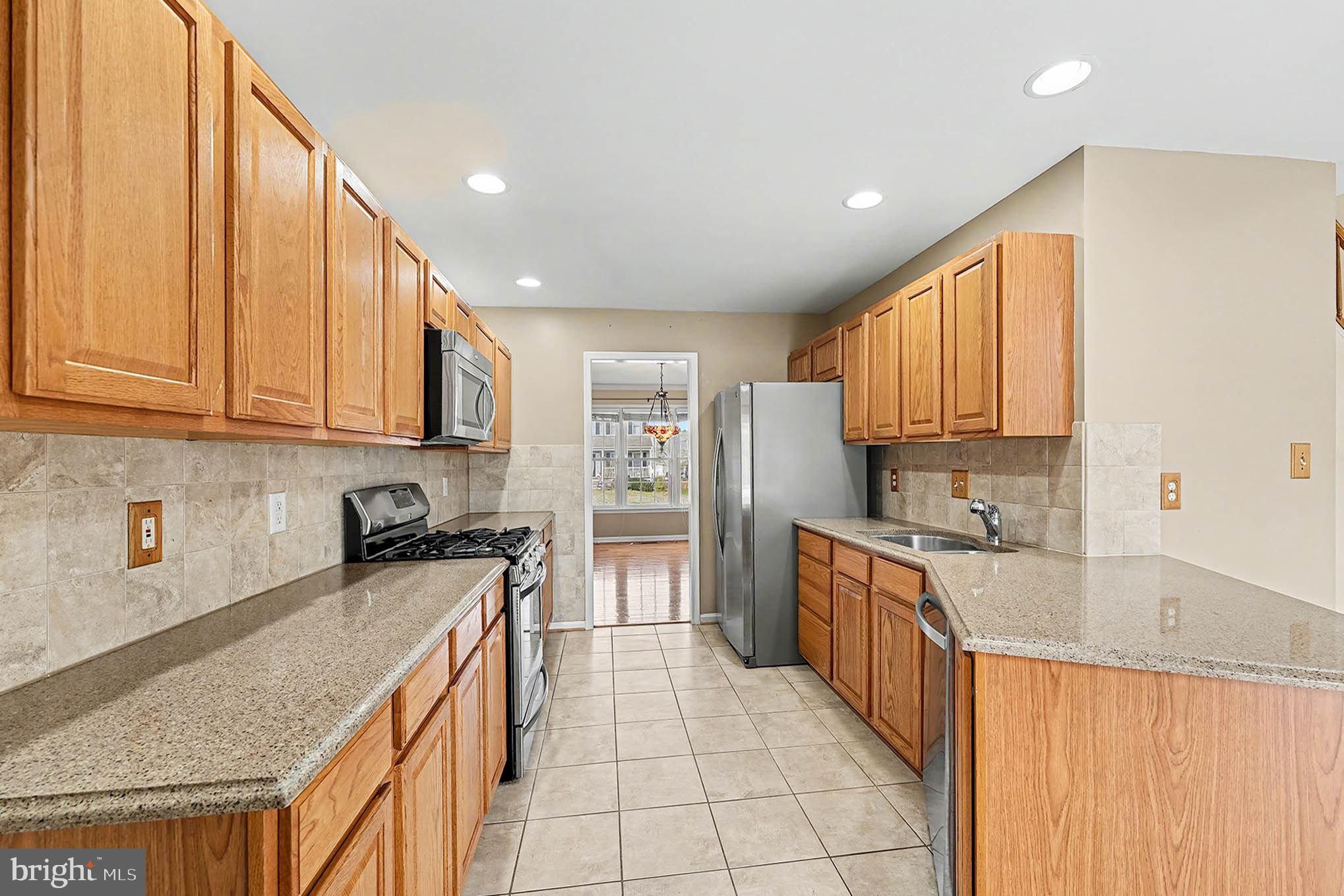 RIVER MEADOWS - Residential