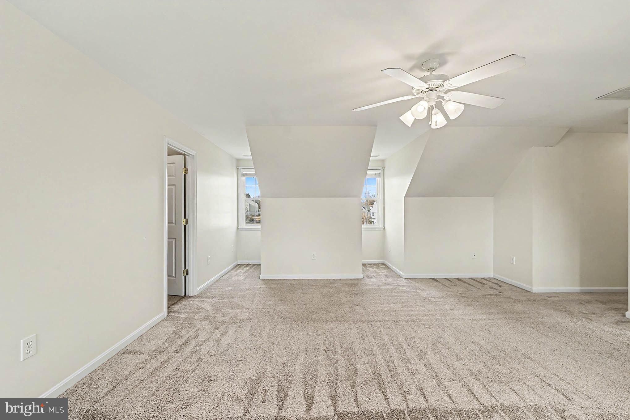 RIVER MEADOWS - Residential