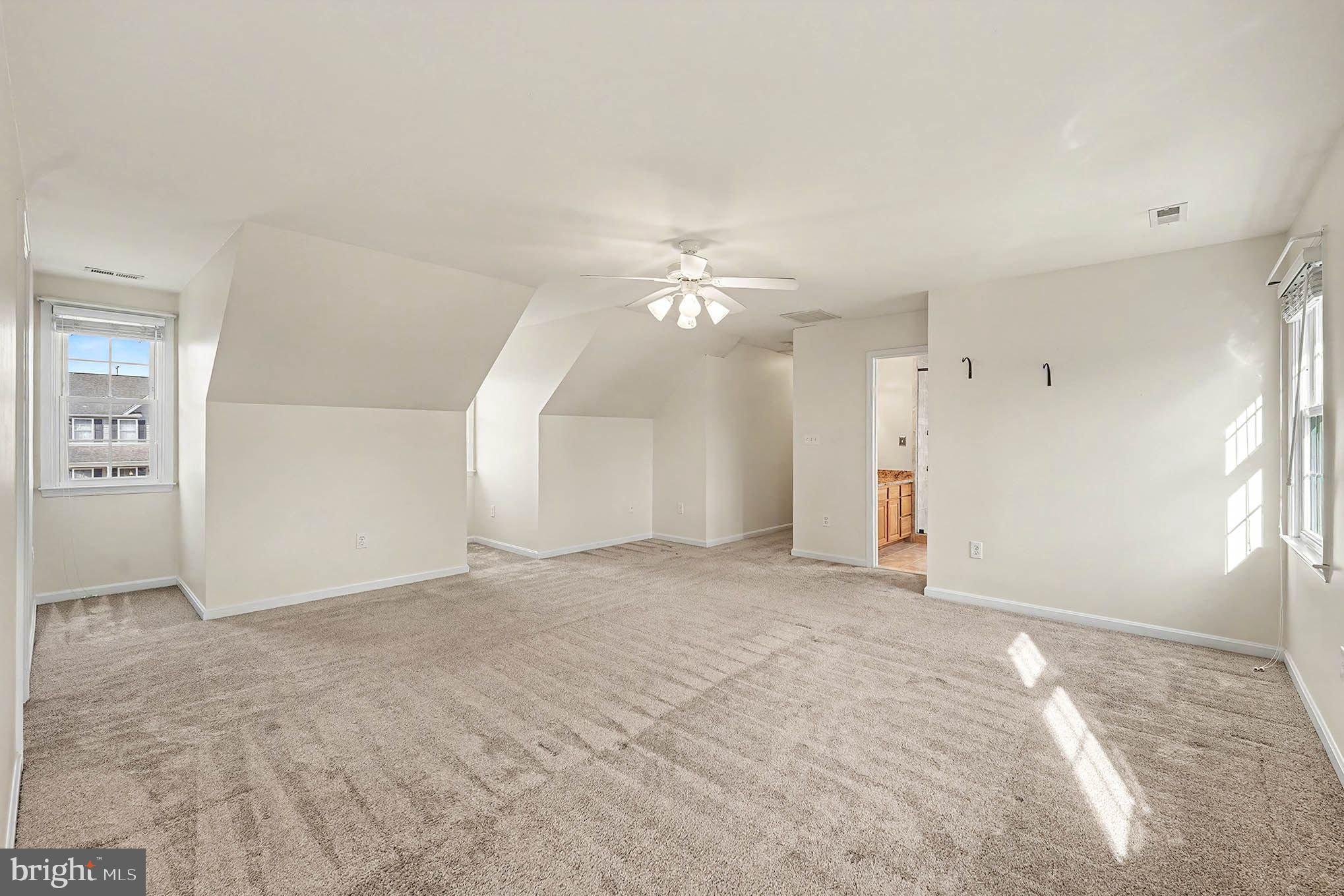 RIVER MEADOWS - Residential