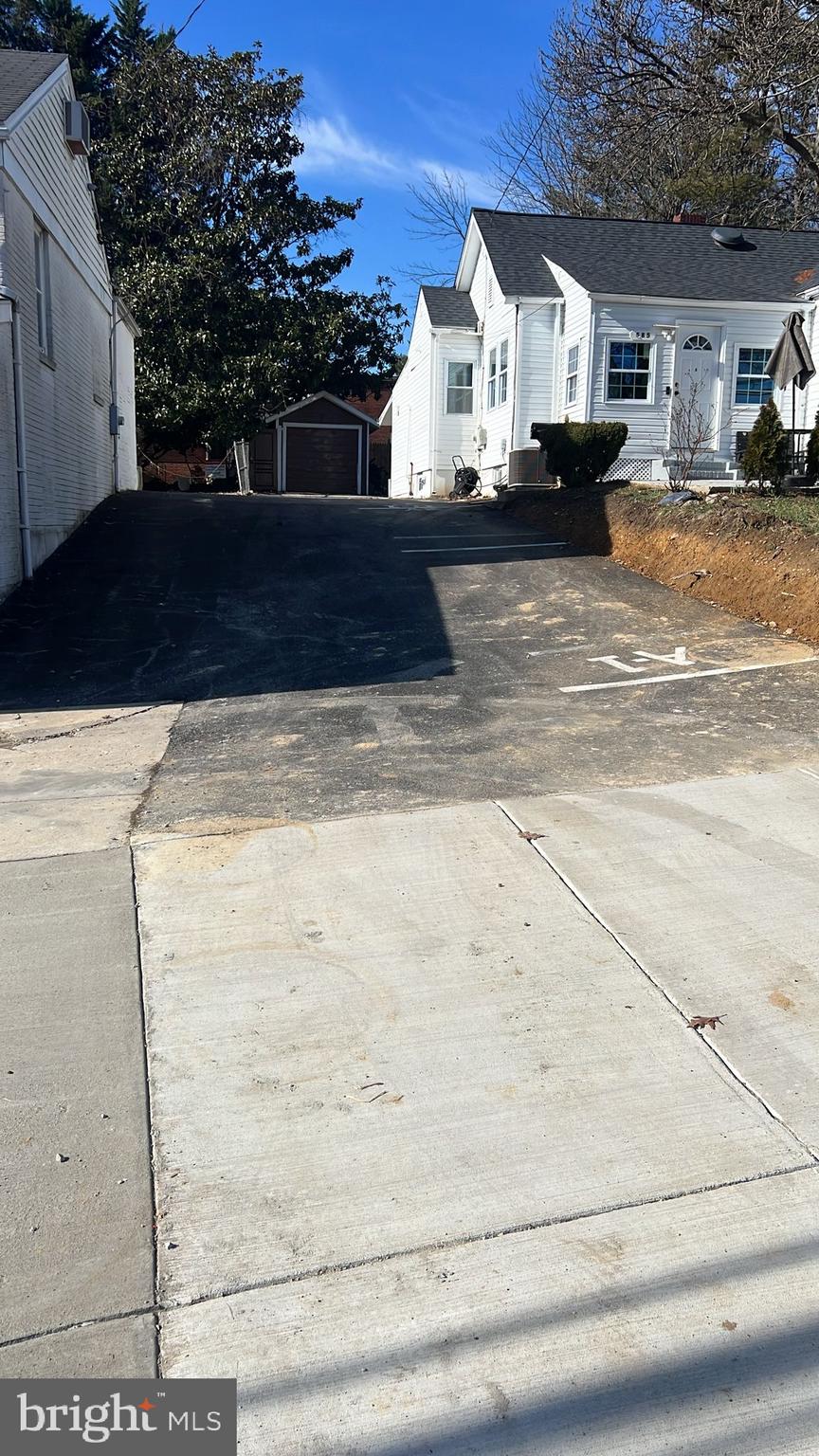 WHEATON OUT RES. (1) - Residential