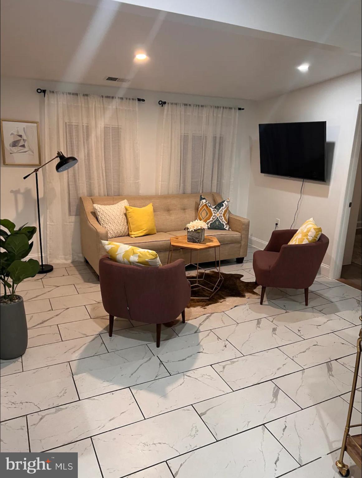 WHEATON OUT RES. (1) - Residential