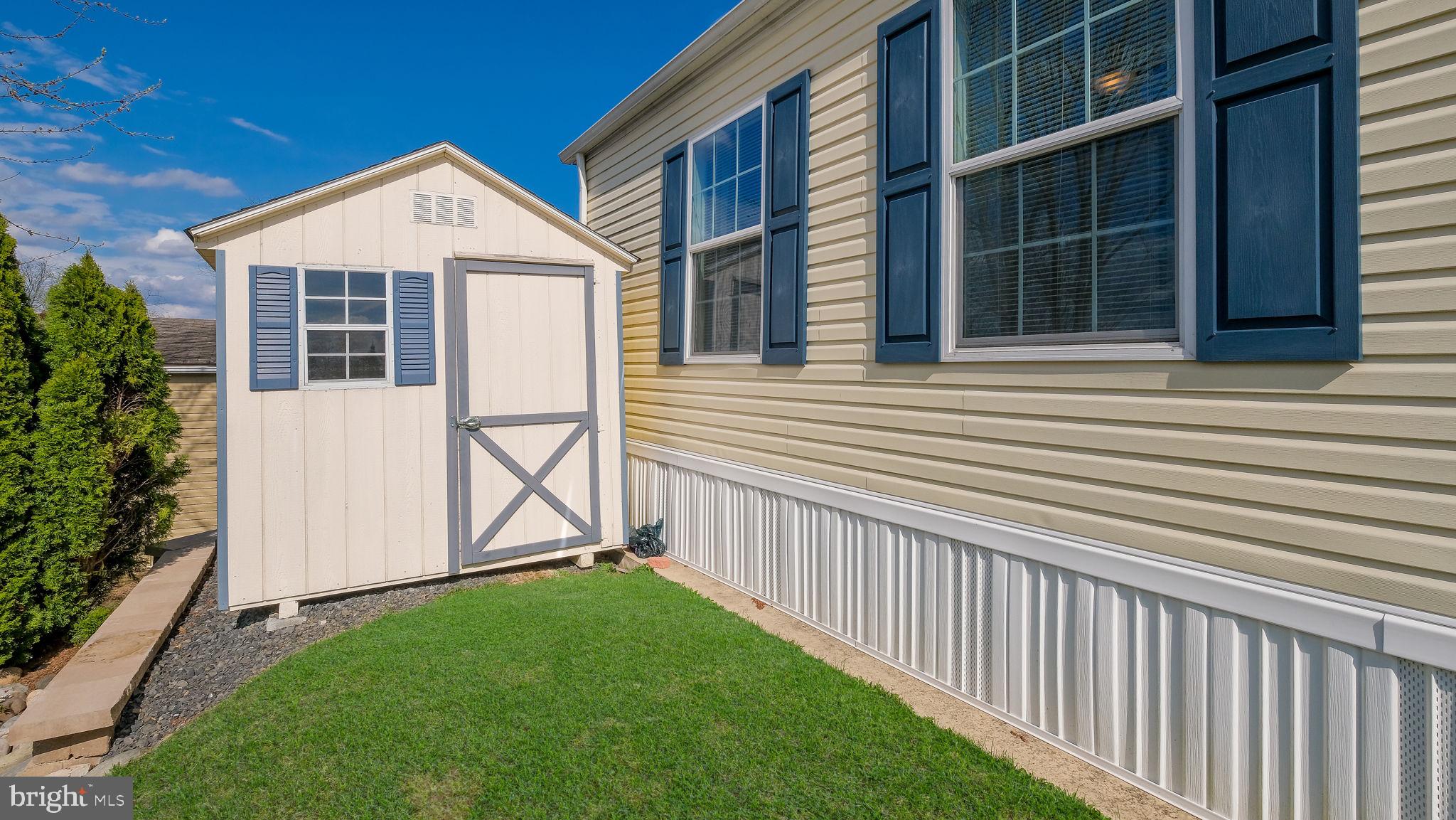 NESHAMINY FALLS - Residential