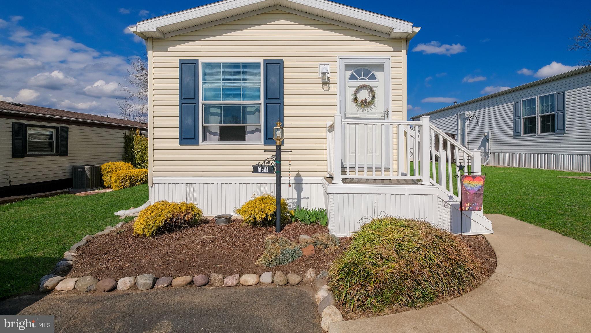 NESHAMINY FALLS - Residential