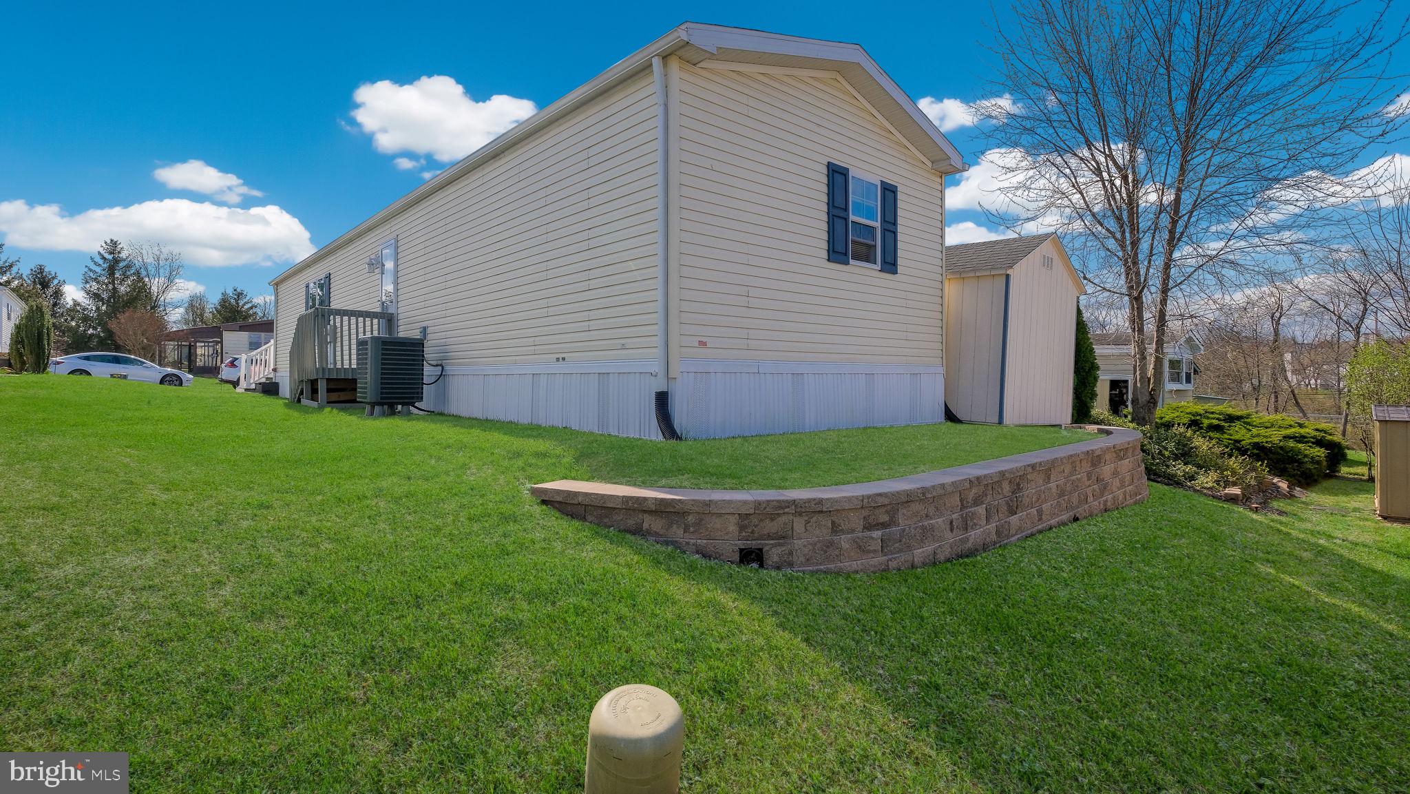 NESHAMINY FALLS - Residential