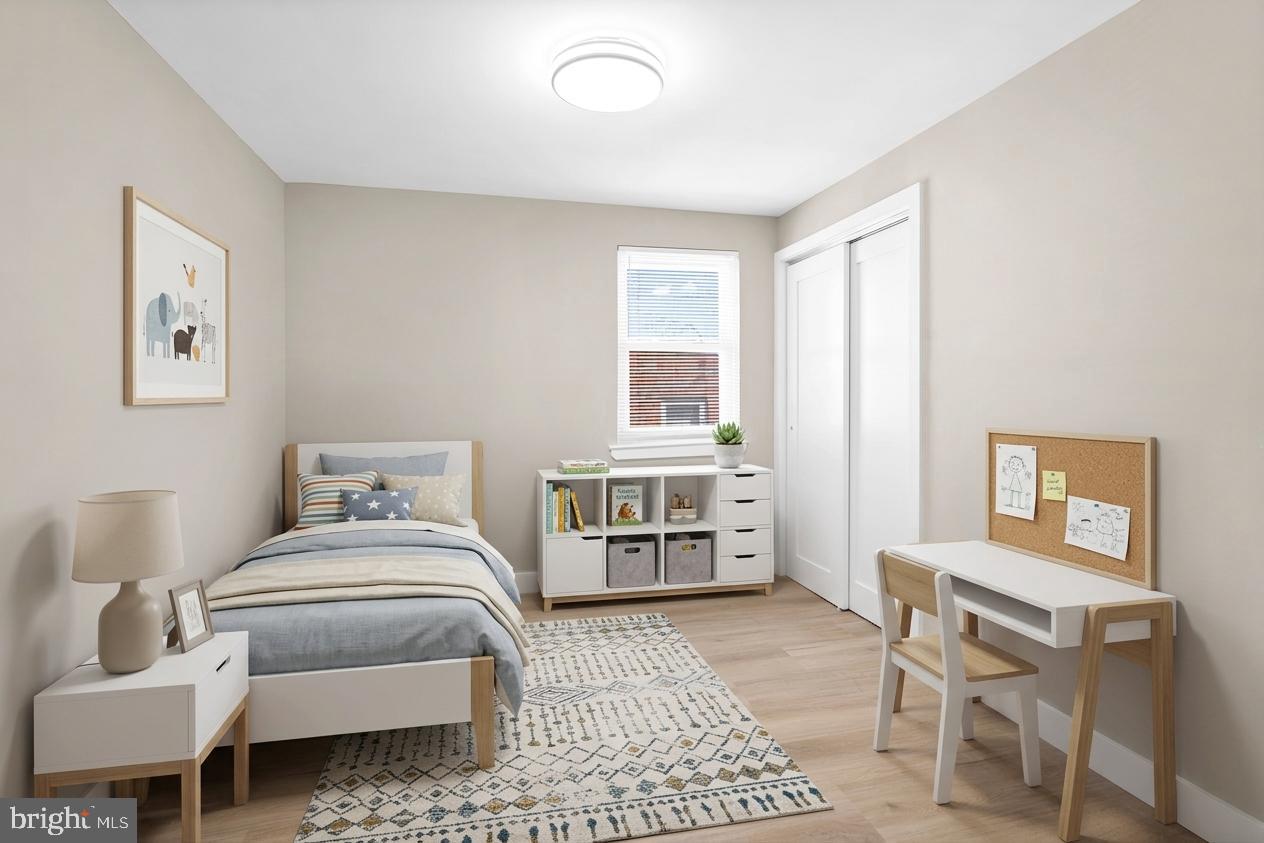 SOMERTON - Residential