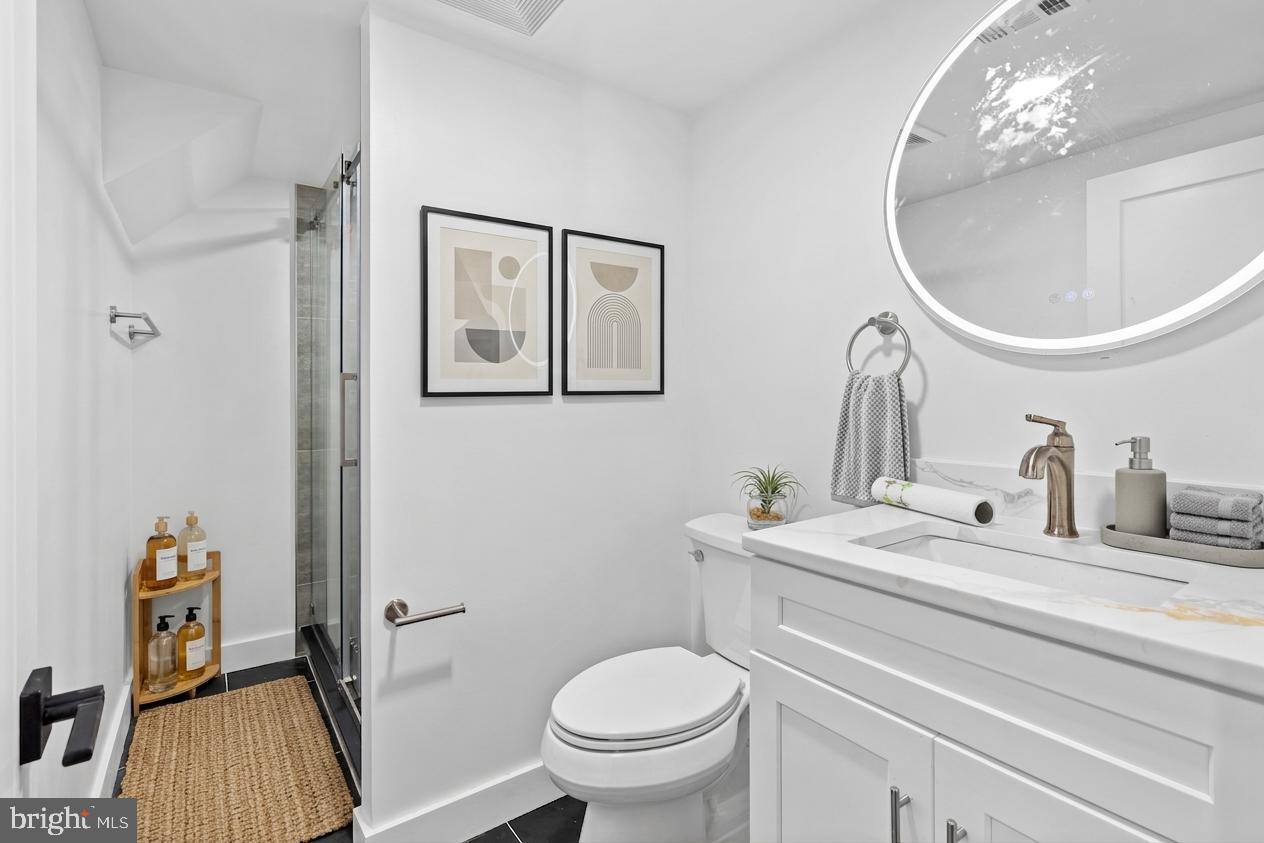 SOMERTON - Residential