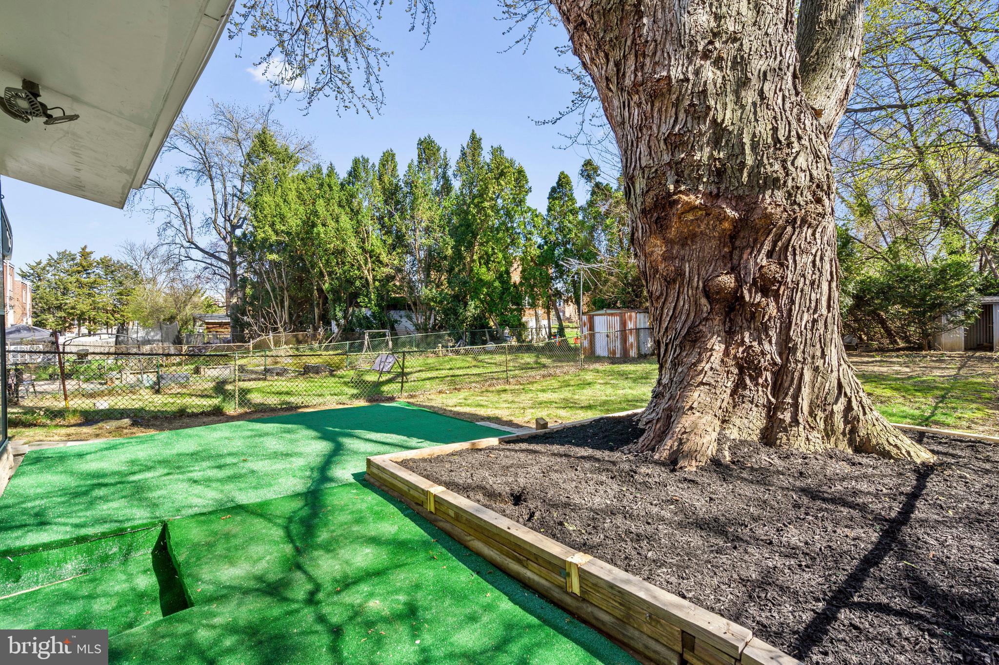 SOMERTON - Residential