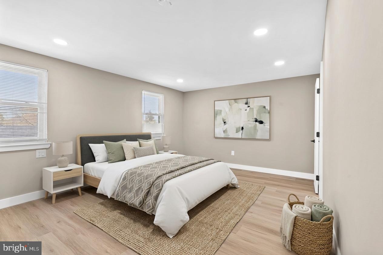 SOMERTON - Residential