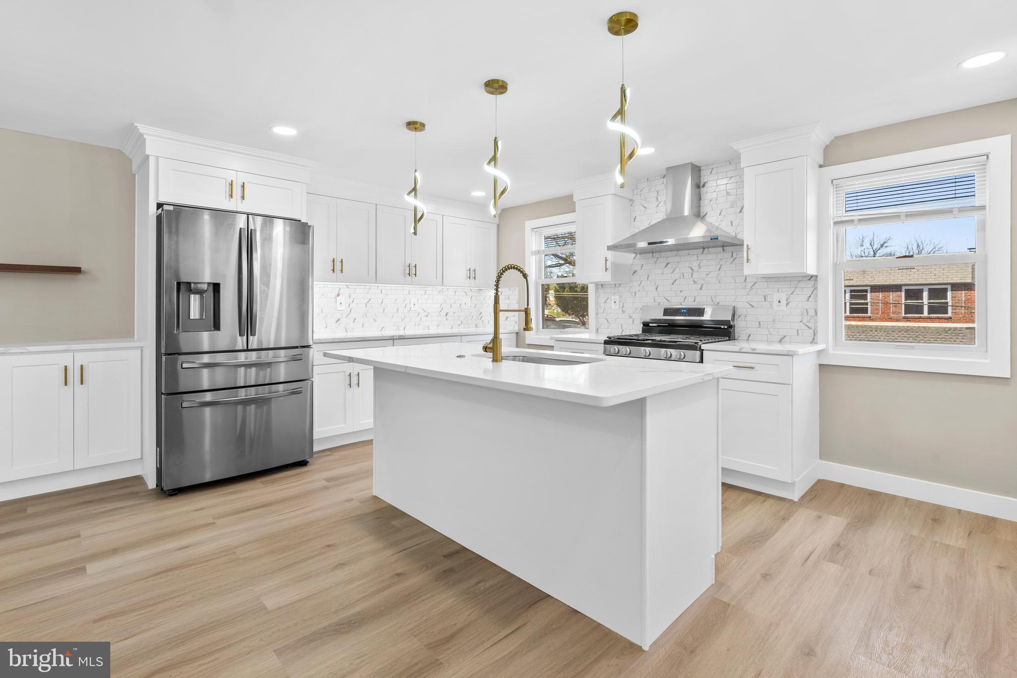 SOMERTON - Residential