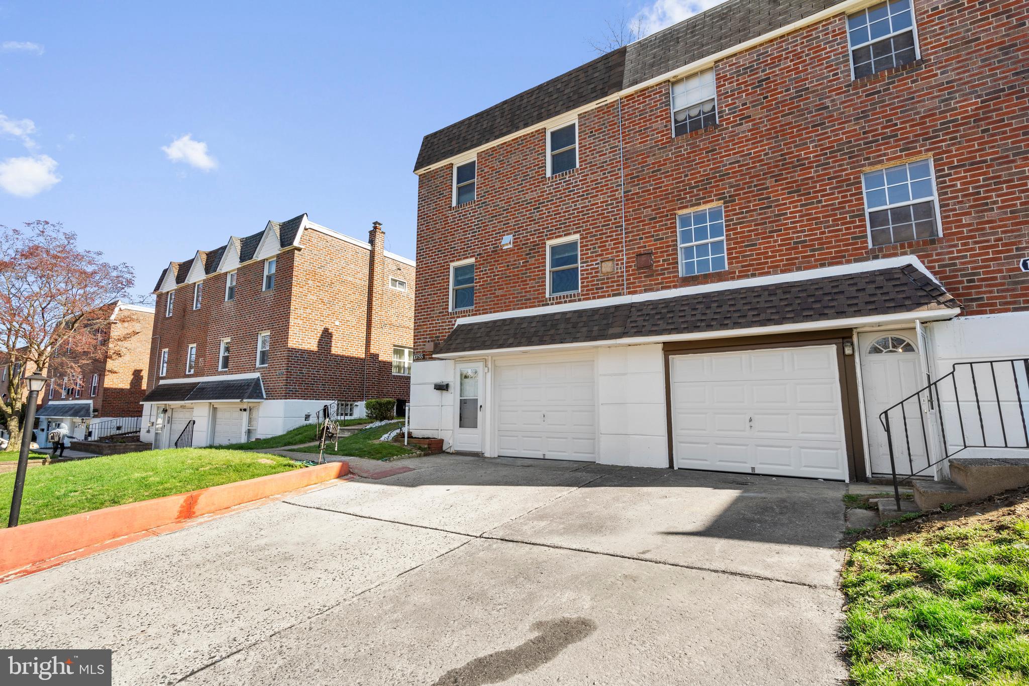 SOMERTON - Residential