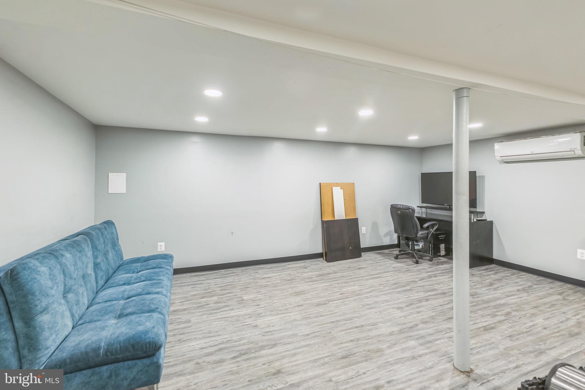 CEDMONT - Commercial Sale