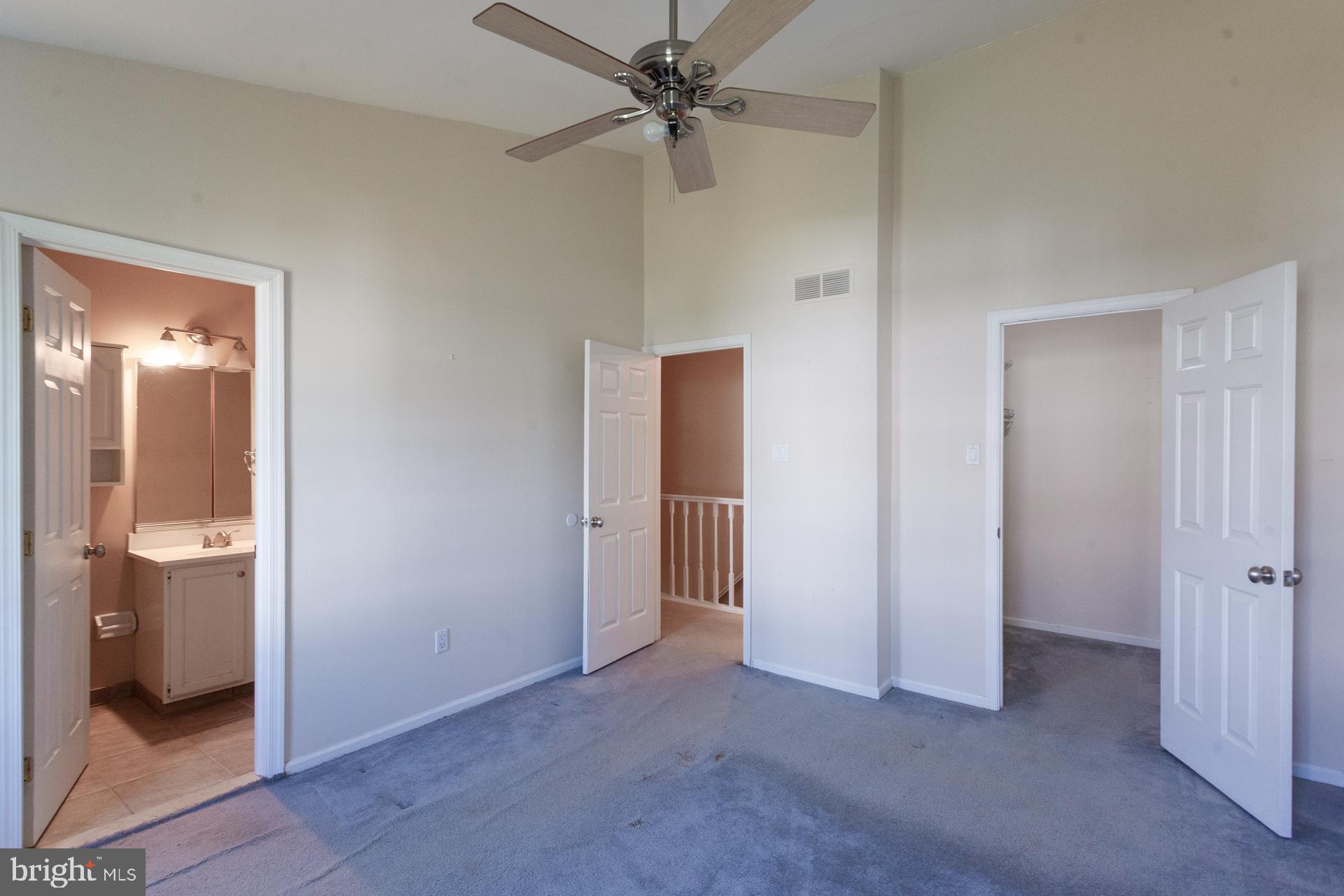 VILLAGE SHIRES - Residential