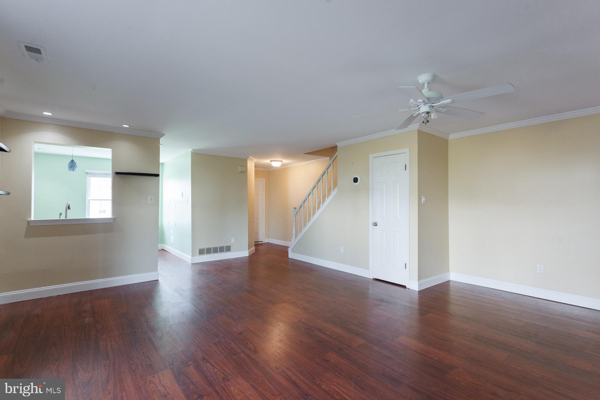 VILLAGE SHIRES - Residential