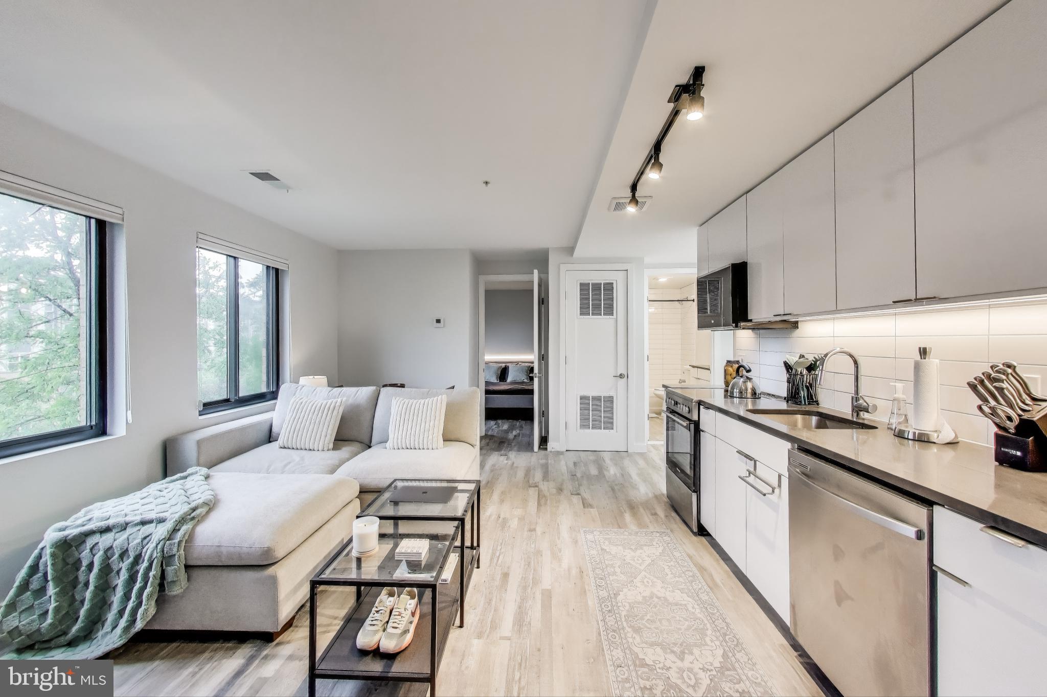 700 ROEDER ROAD 402