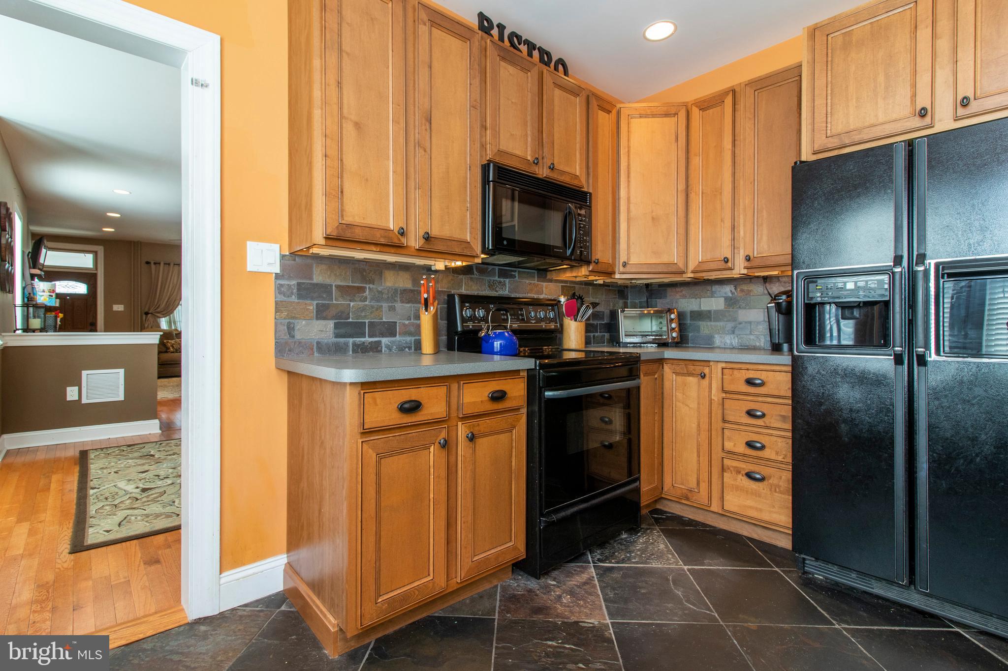 ROXBOROUGH - Residential Lease