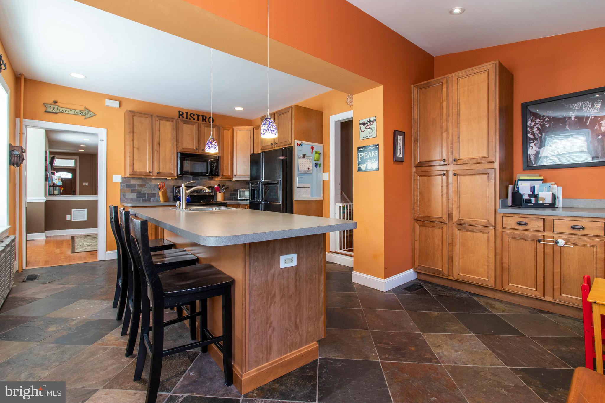 ROXBOROUGH - Residential Lease