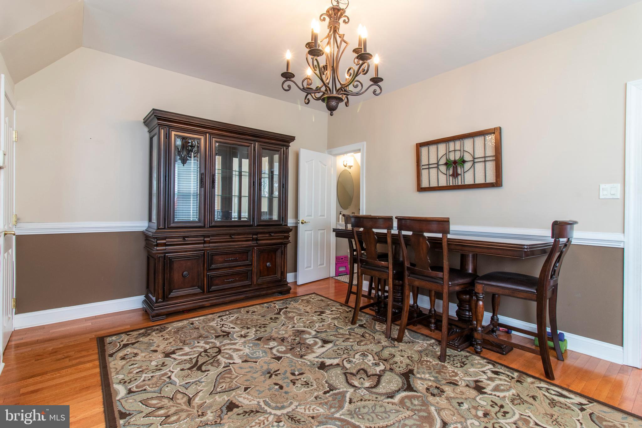 ROXBOROUGH - Residential Lease