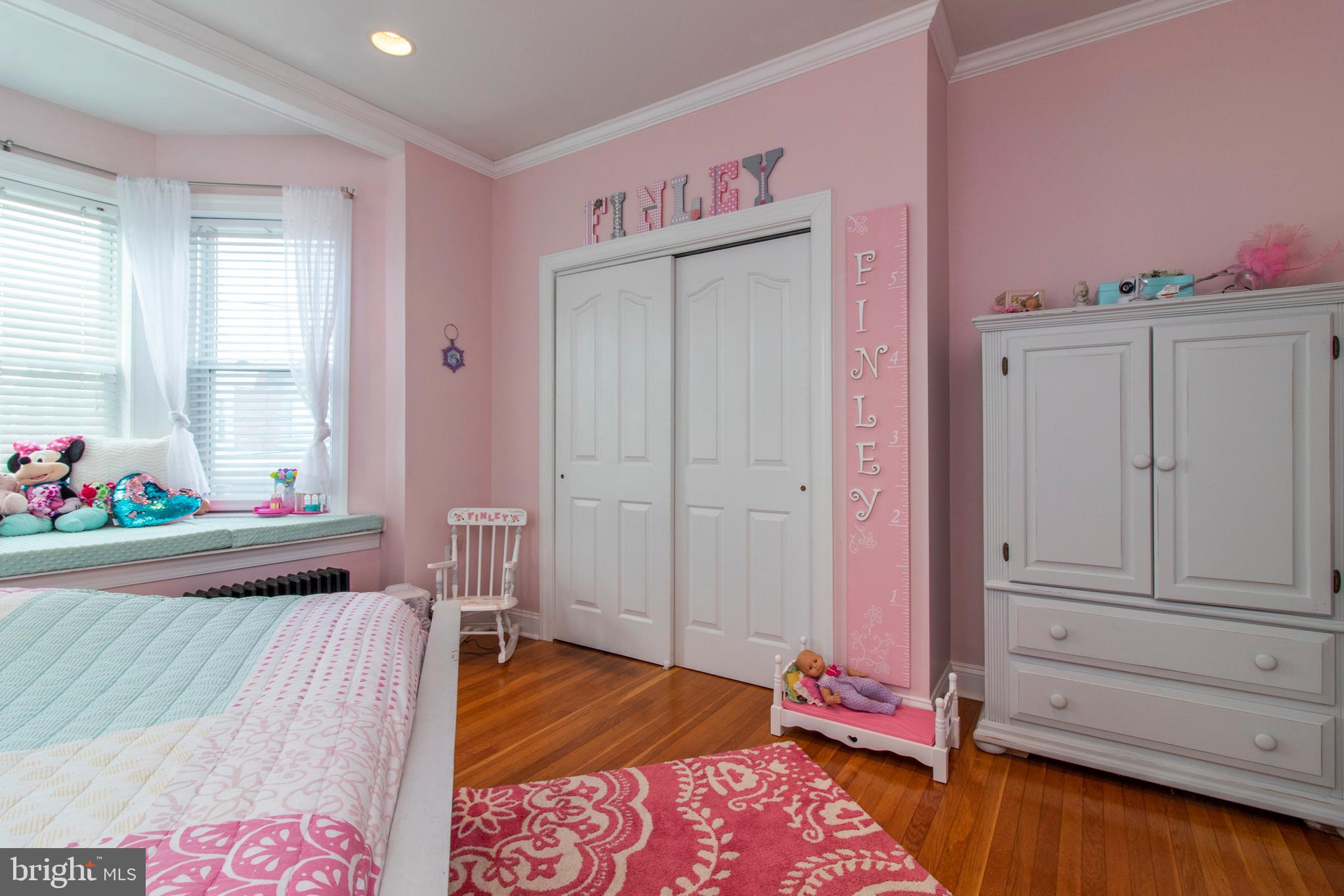 ROXBOROUGH - Residential Lease