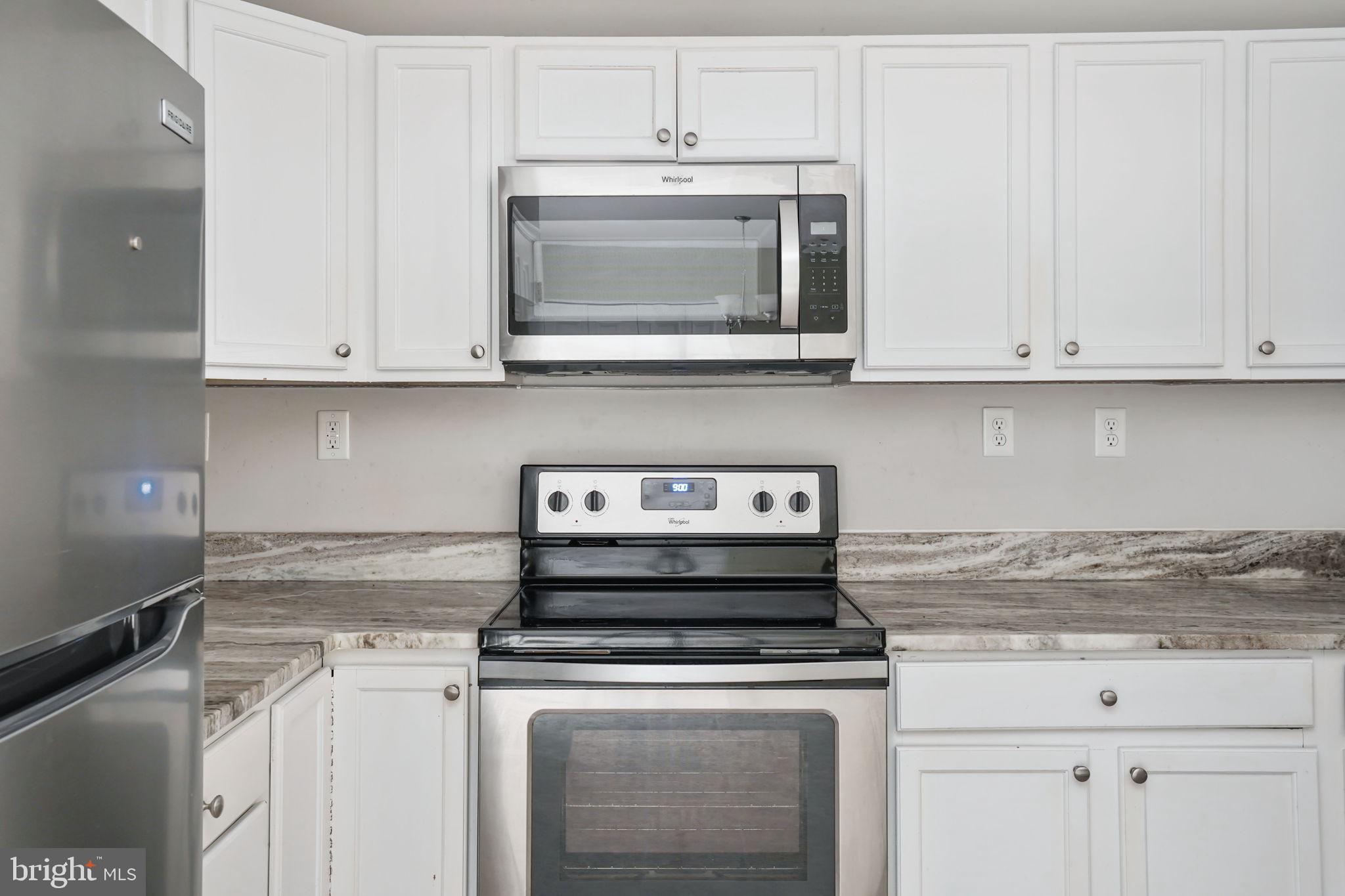 OAKLAND PARK - Residential