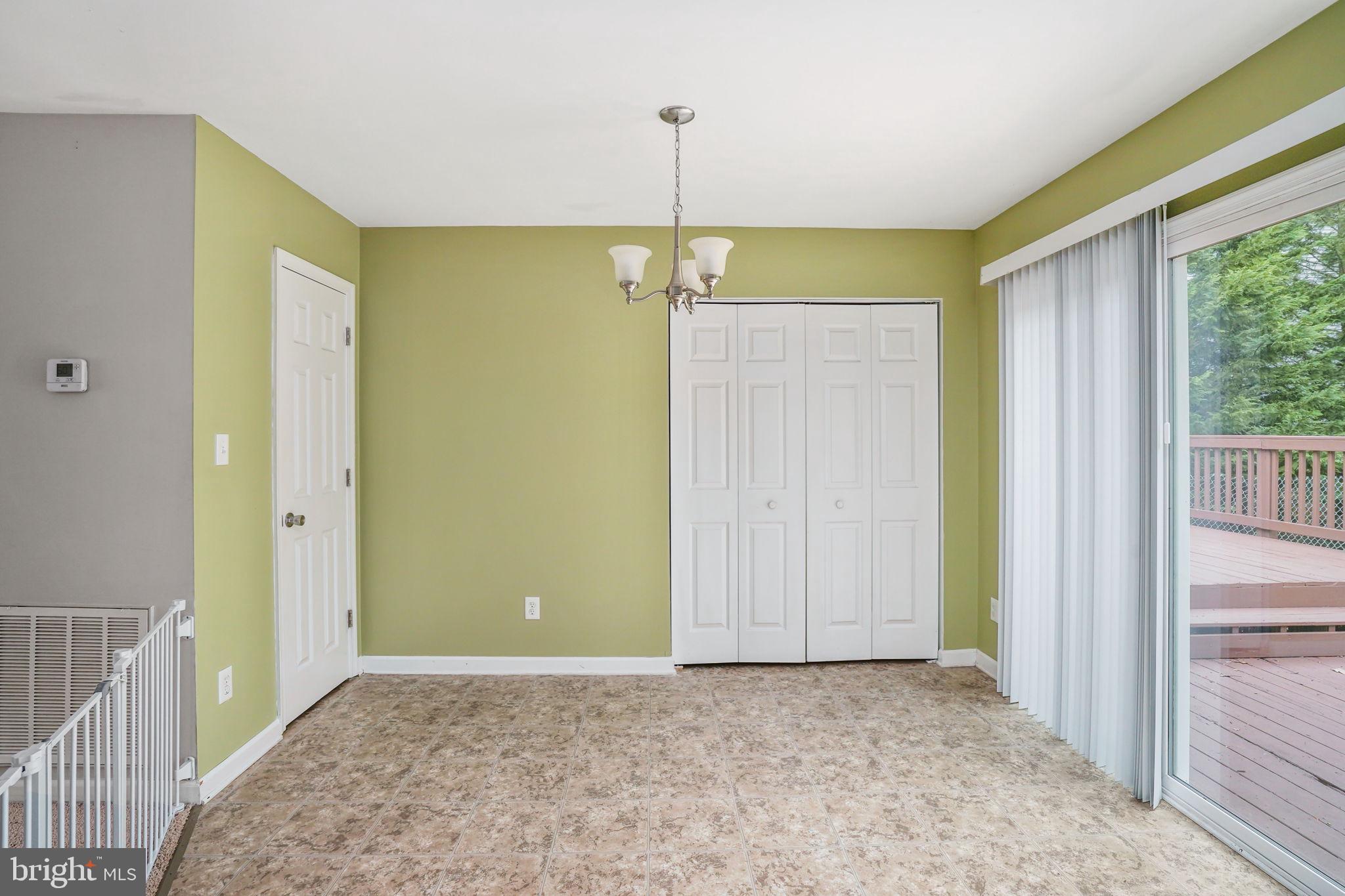 OAKLAND PARK - Residential